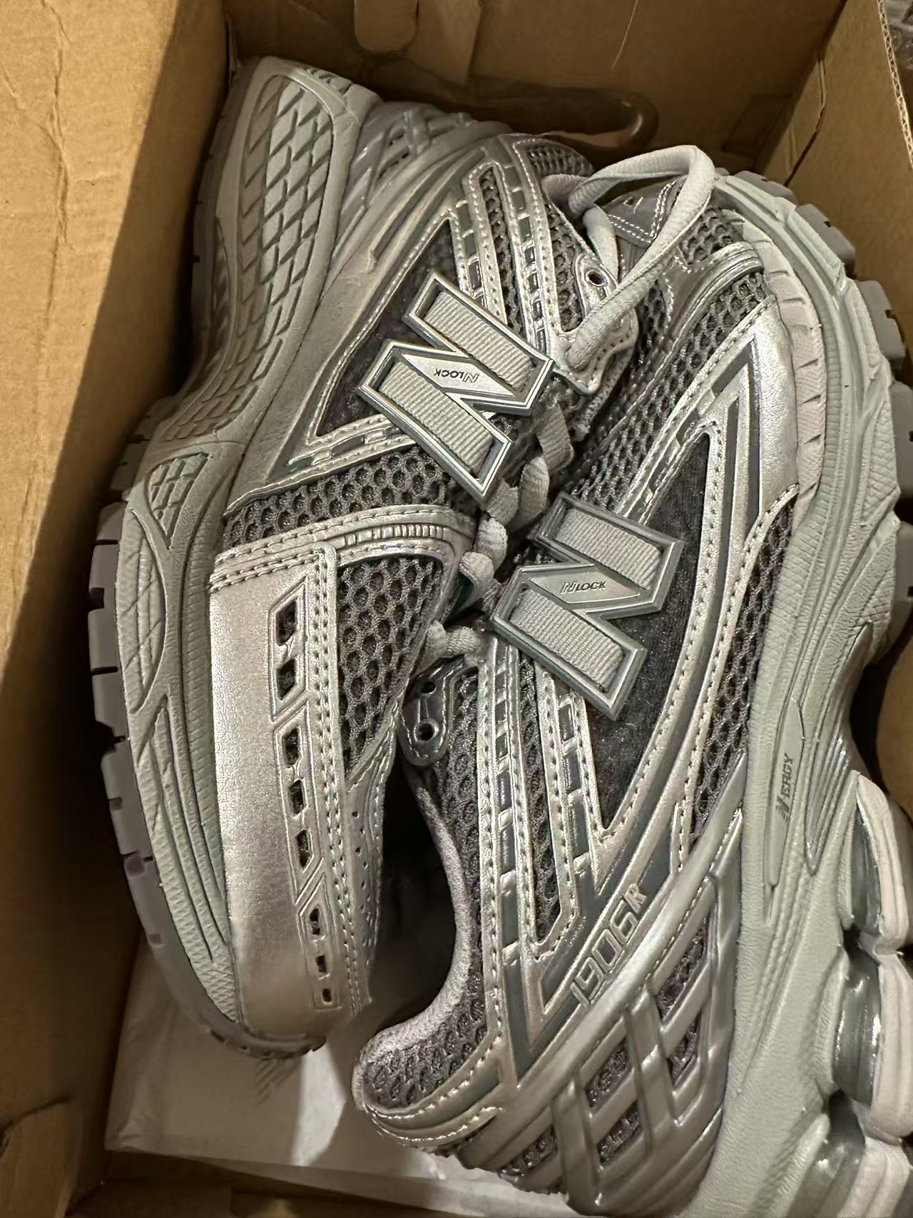 24.5cm台倉鞋子現貨（售出之後不退不換）