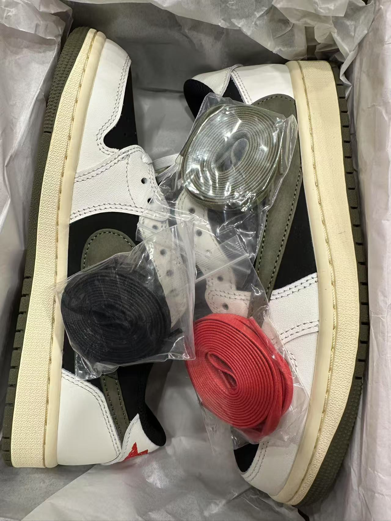 25.5cm台倉鞋子現貨（售出之後不退不換）