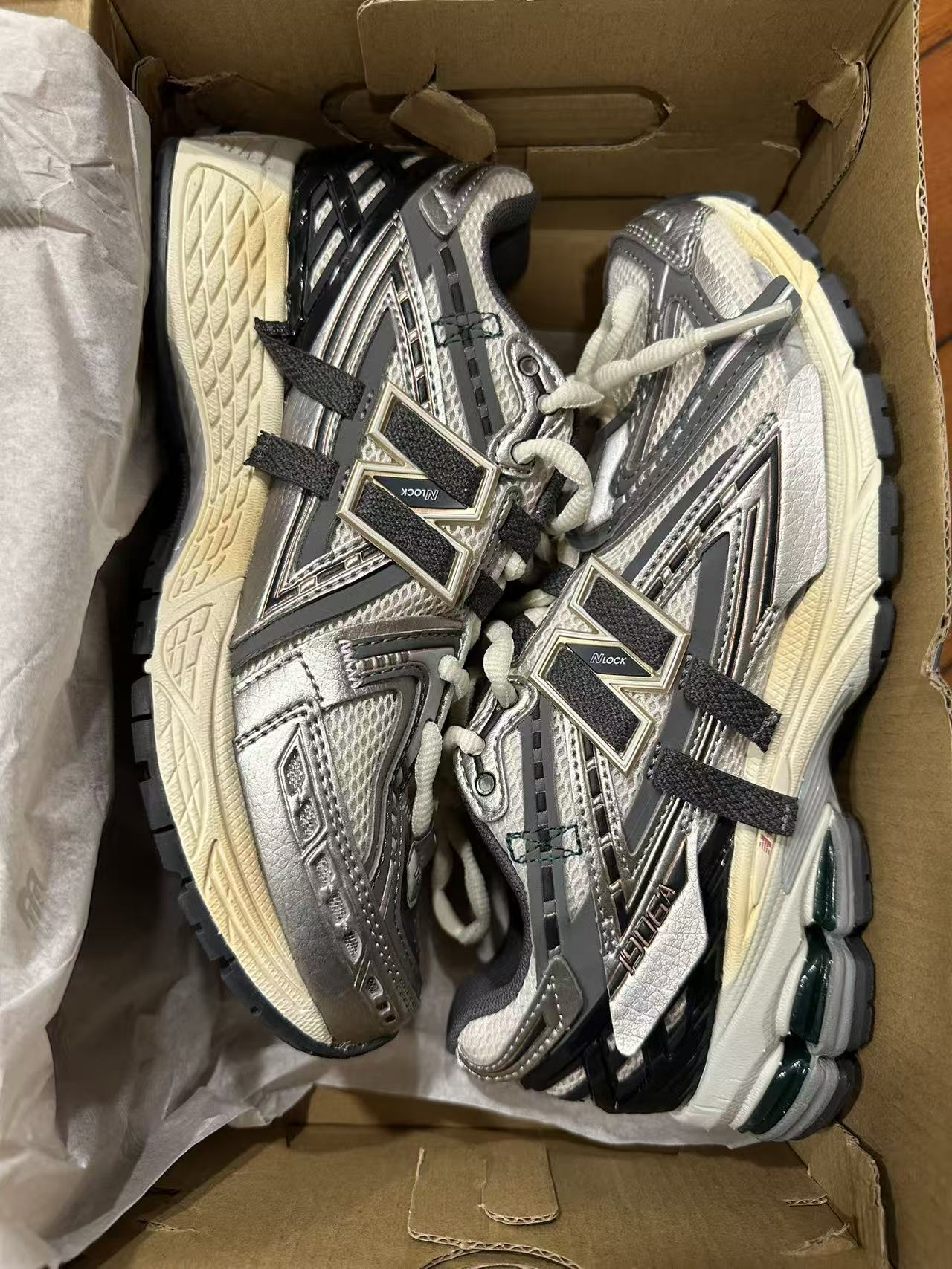 23.5cm台倉鞋子現貨（售出之後不退不換）