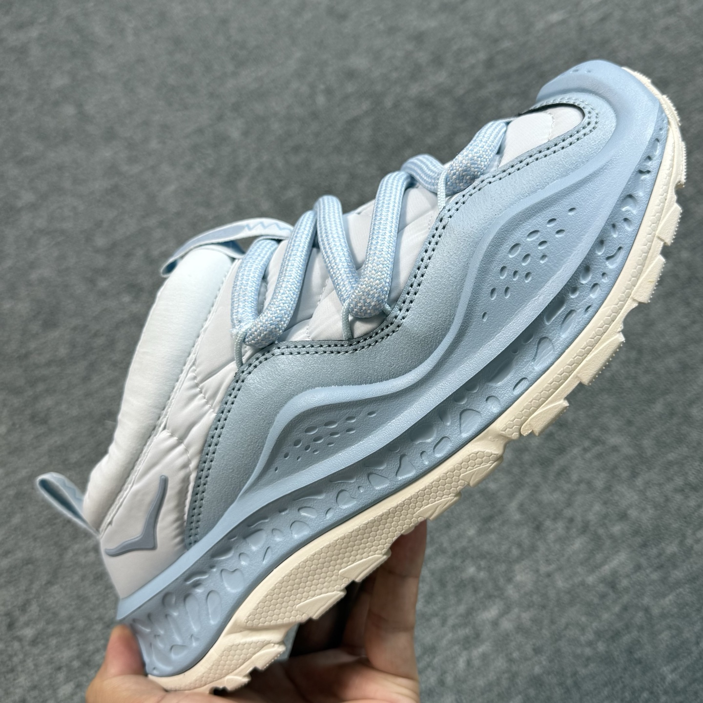 HOKA ONE ONE Ora Primo