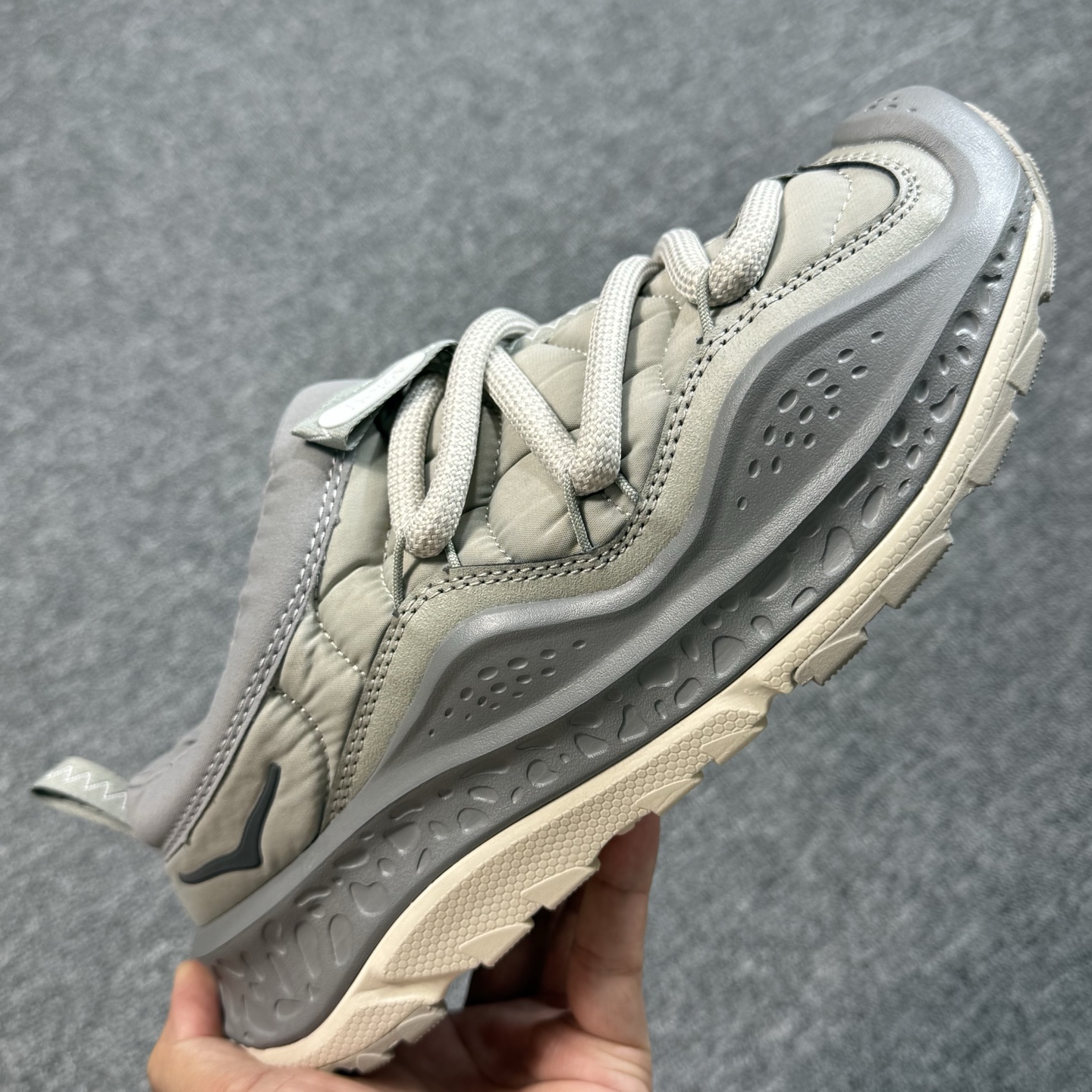 HOKA ONE ONE Ora Primo