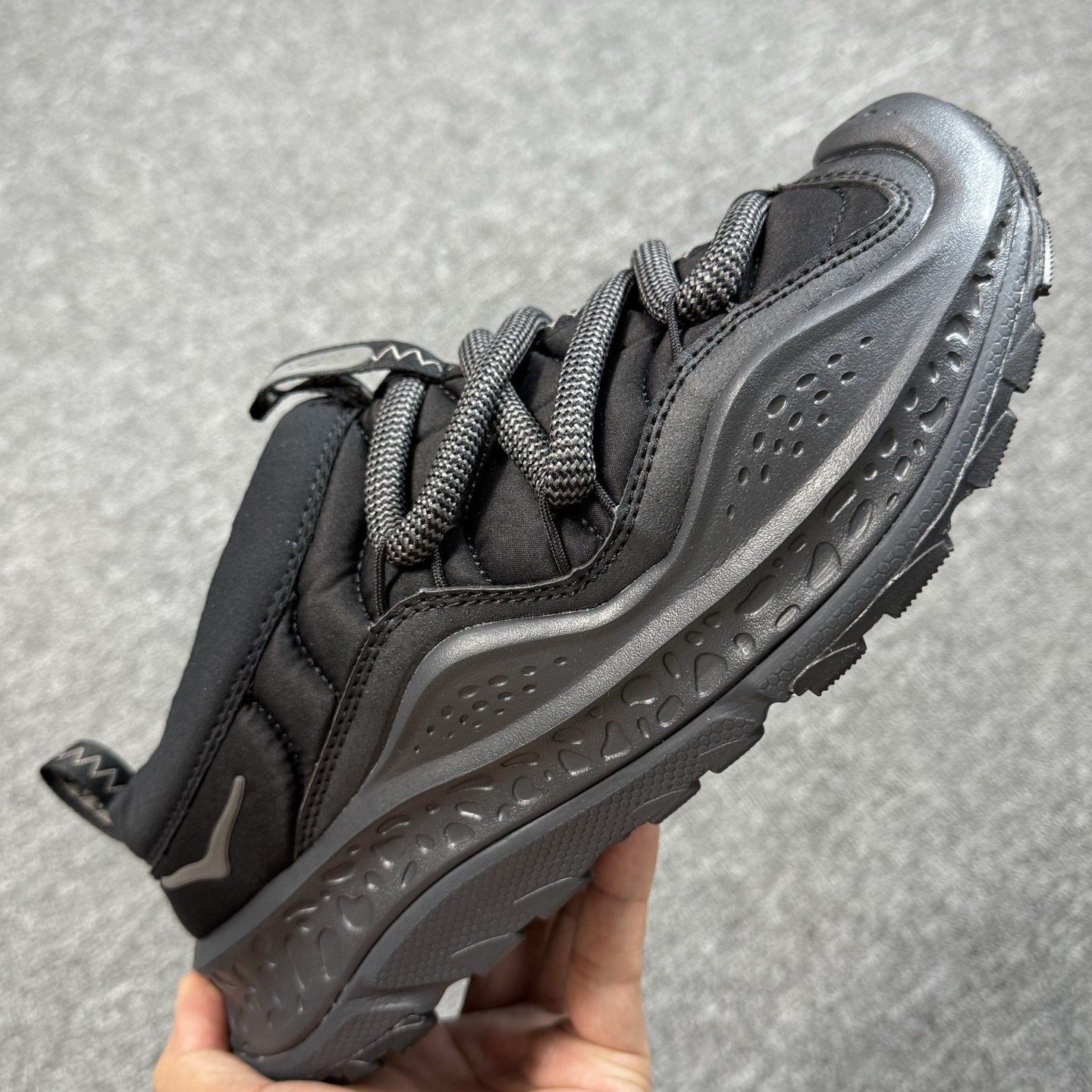 HOKA ONE ONE Ora Primo