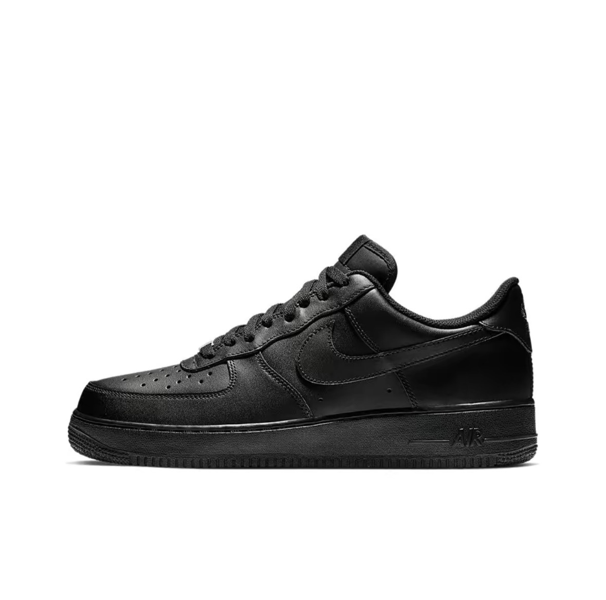 Nike Air Force 1 純黑