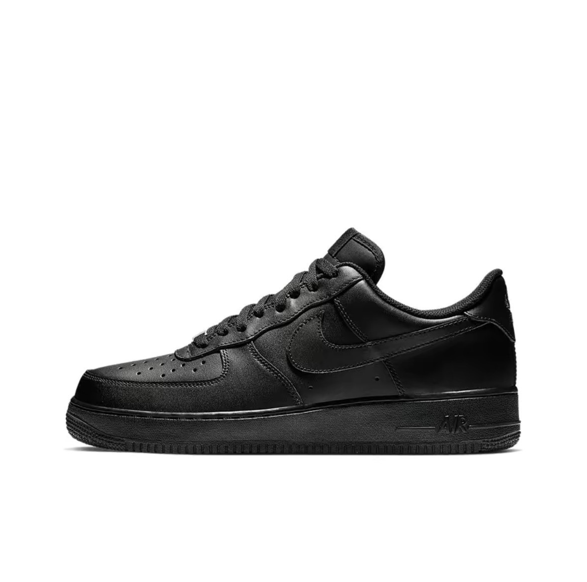 Nike Air Force 1 純黑