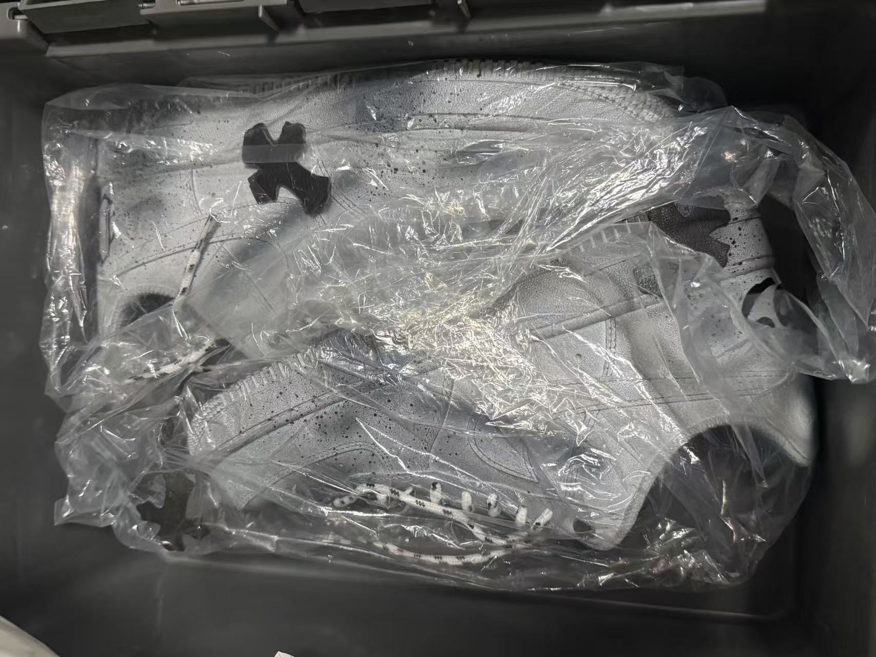 27.5cm台倉鞋子現貨（售出之後不退不換）