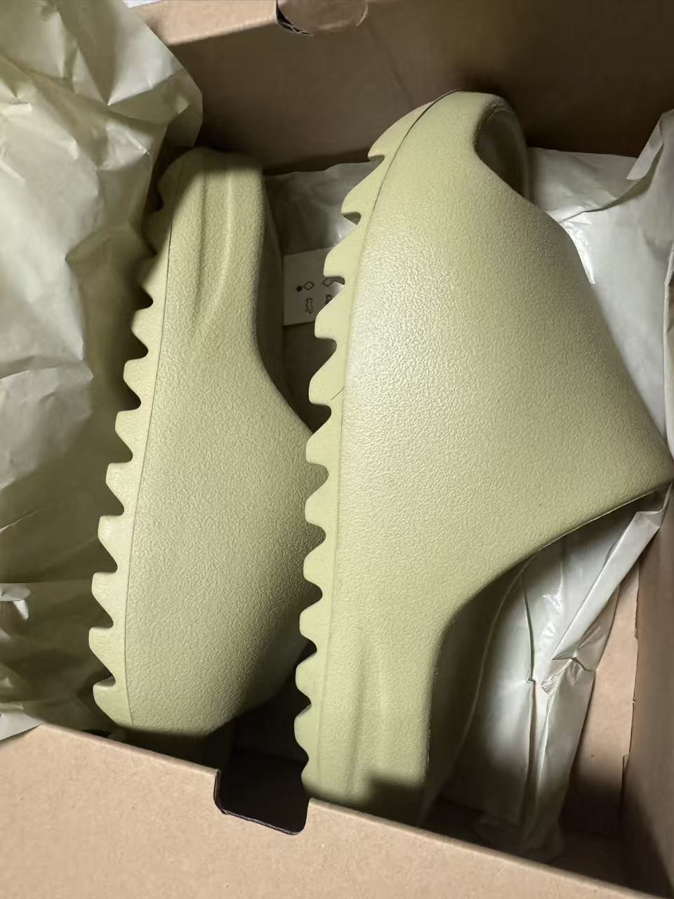 26.5cm台倉鞋子現貨（售出之後不退不換）