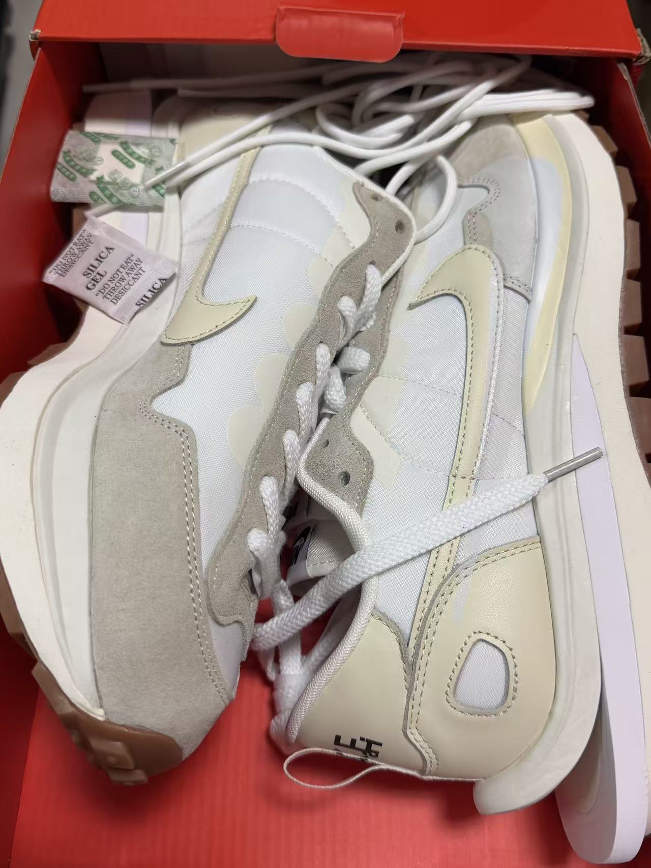 28.5cm台倉鞋子現貨（售出之後不退不換）