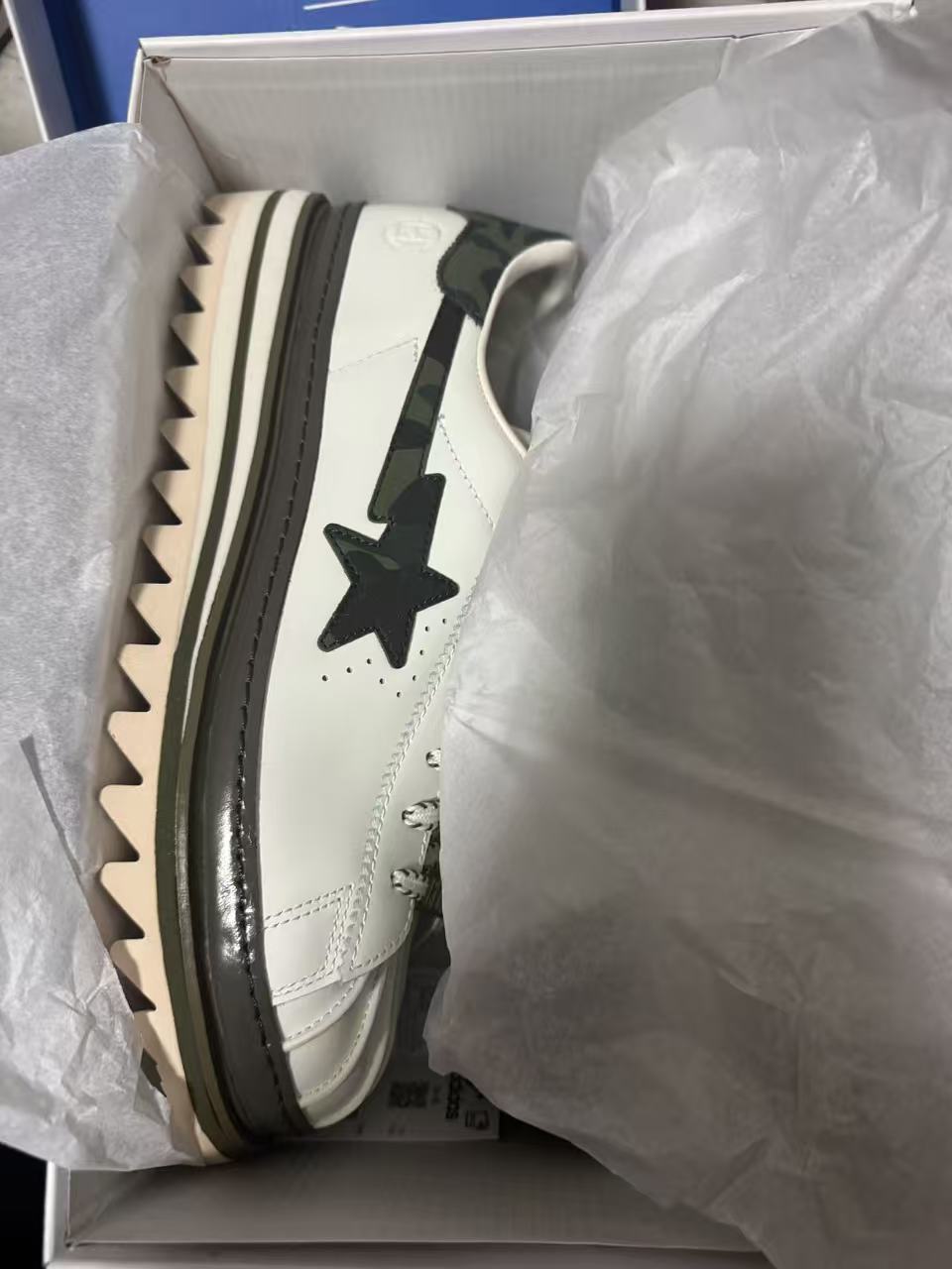 28.5cm台倉鞋子現貨（售出之後不退不換）