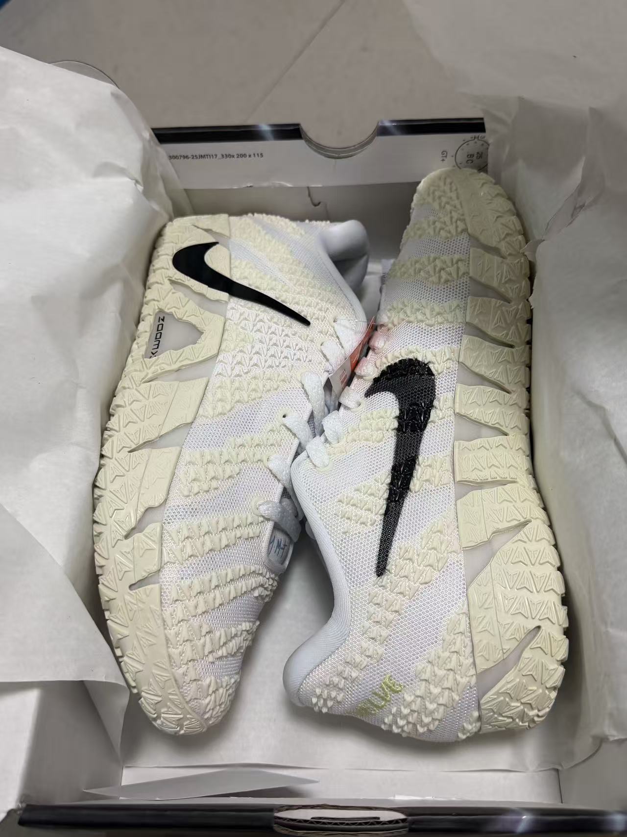 27cm台倉鞋子現貨（售出之後不退不換）