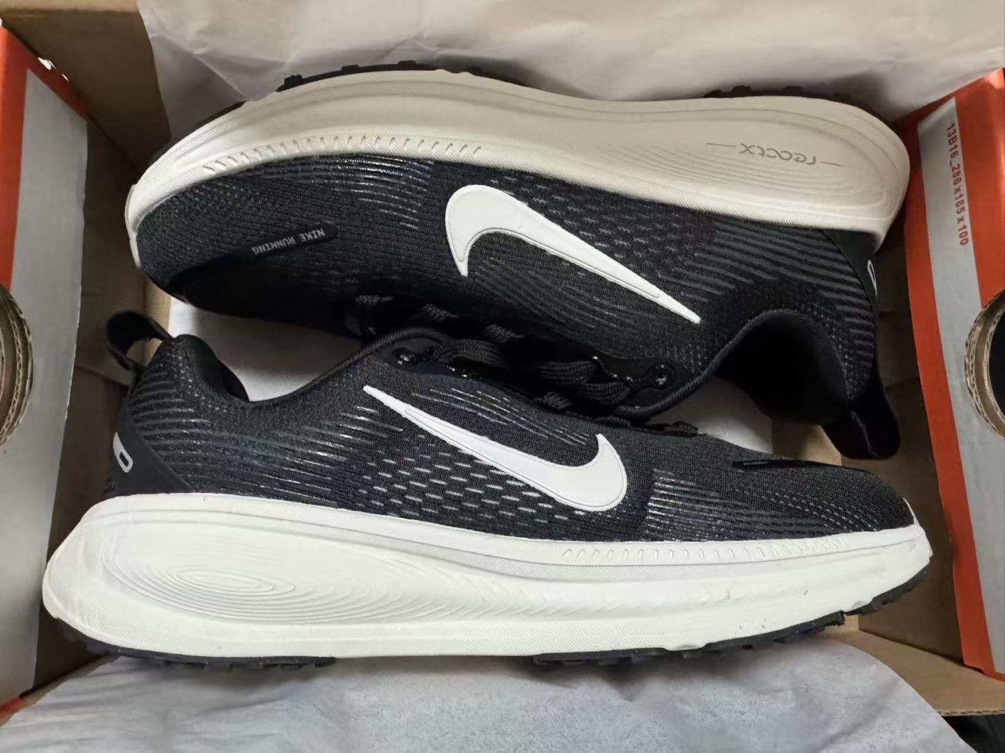 23.5cm台倉鞋子現貨（售出之後不退不換）