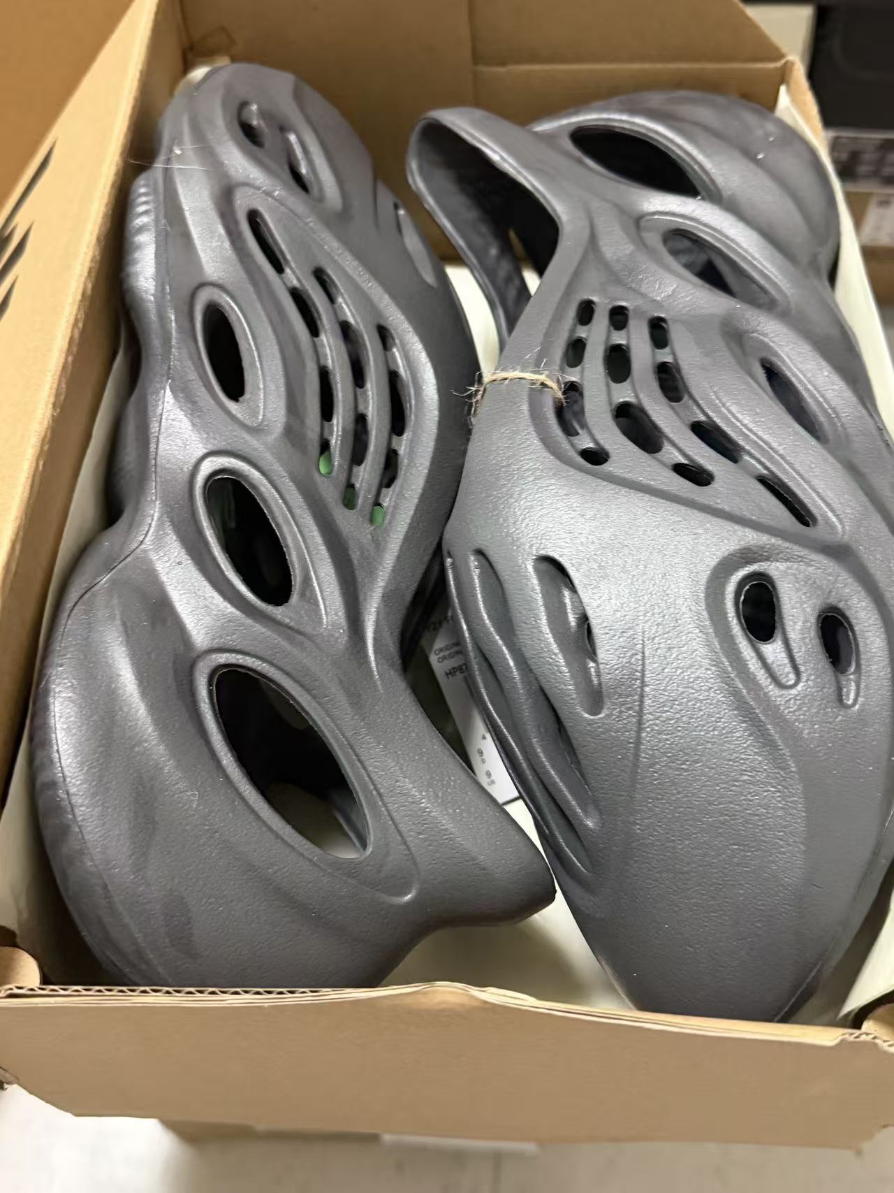 27.5cm台倉鞋子現貨（售出之後不退不換）