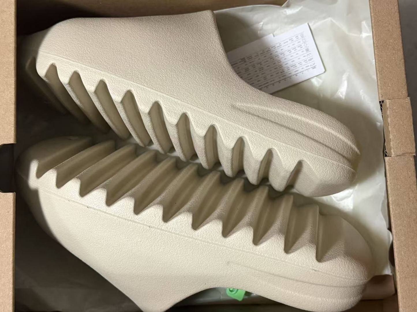 特殊鞋码台倉鞋子現貨（售出之後不退不換）