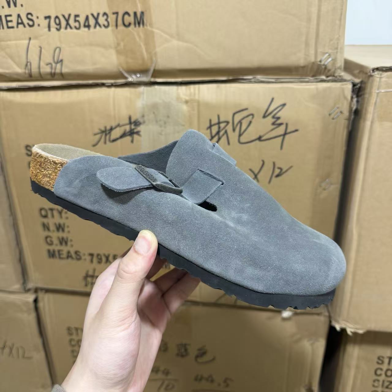 博肯拖鞋