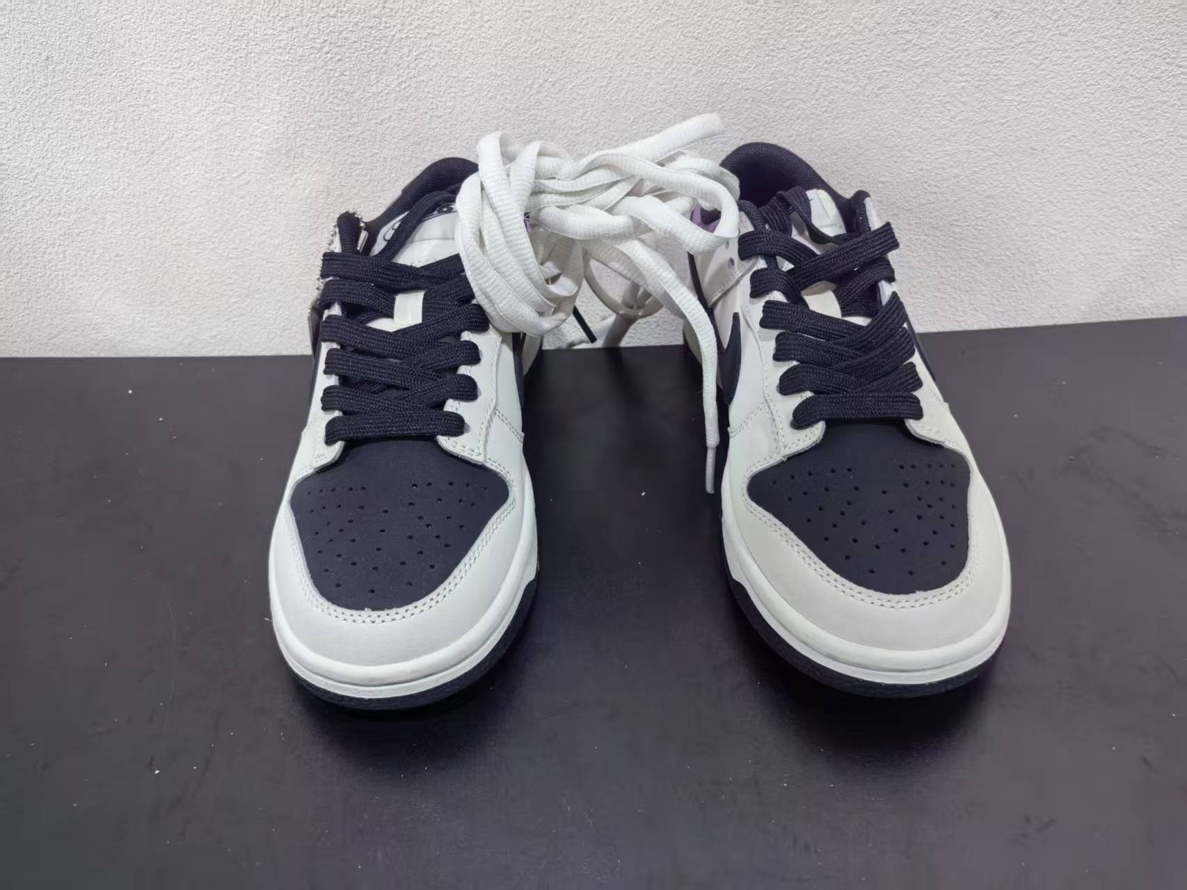 特價鞋款22cm 售出不退不換 B0503