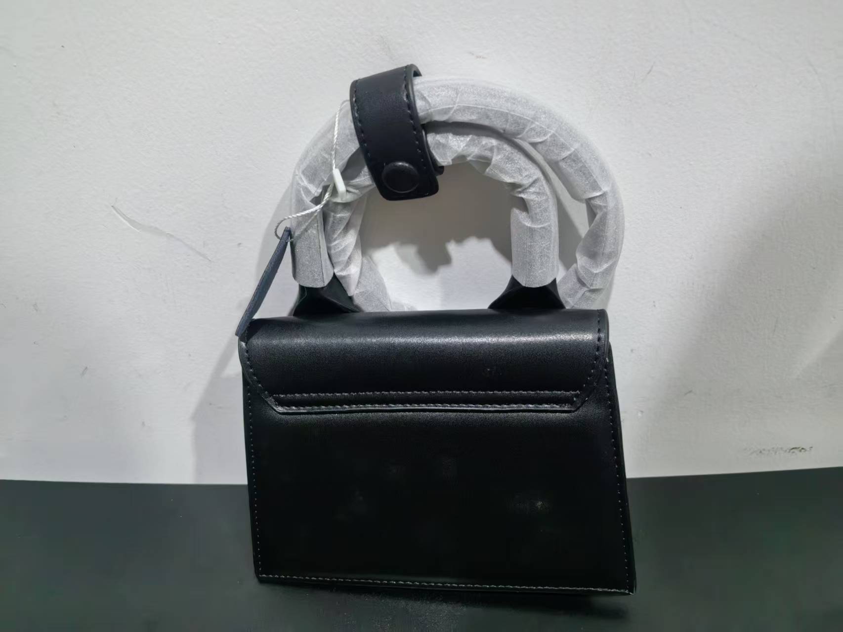 特價包包 售出不退不換 D935