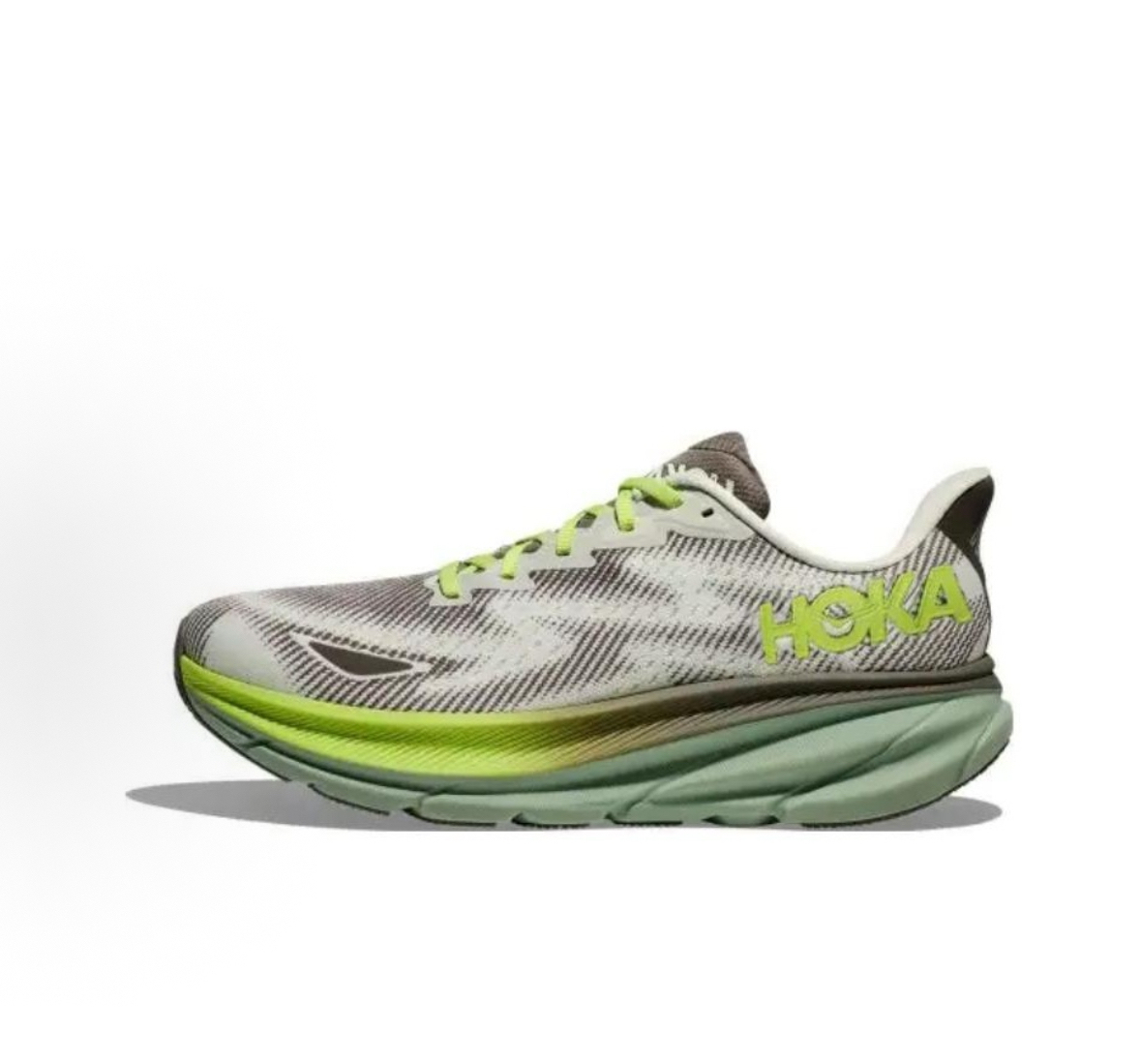 HOKA ONE ONE Clifton 9（尺碼需大半）