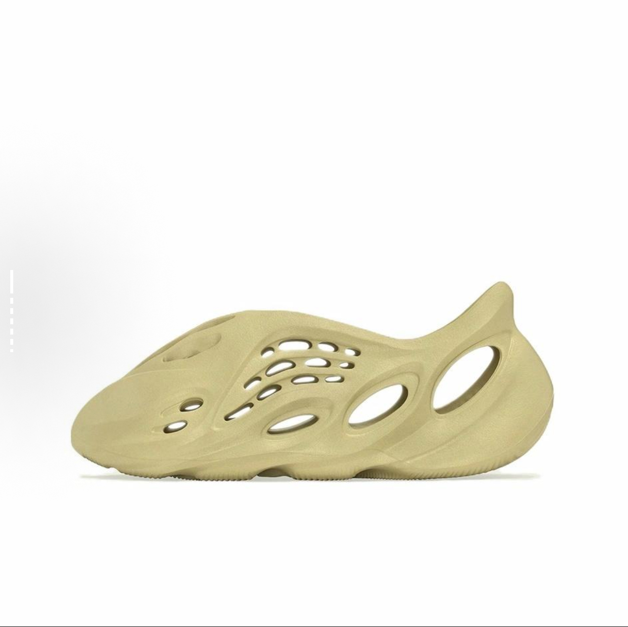 adidas originals Yeezy Foam Runner 系列