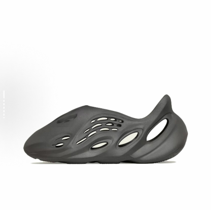 adidas originals Yeezy Foam Runner 系列
