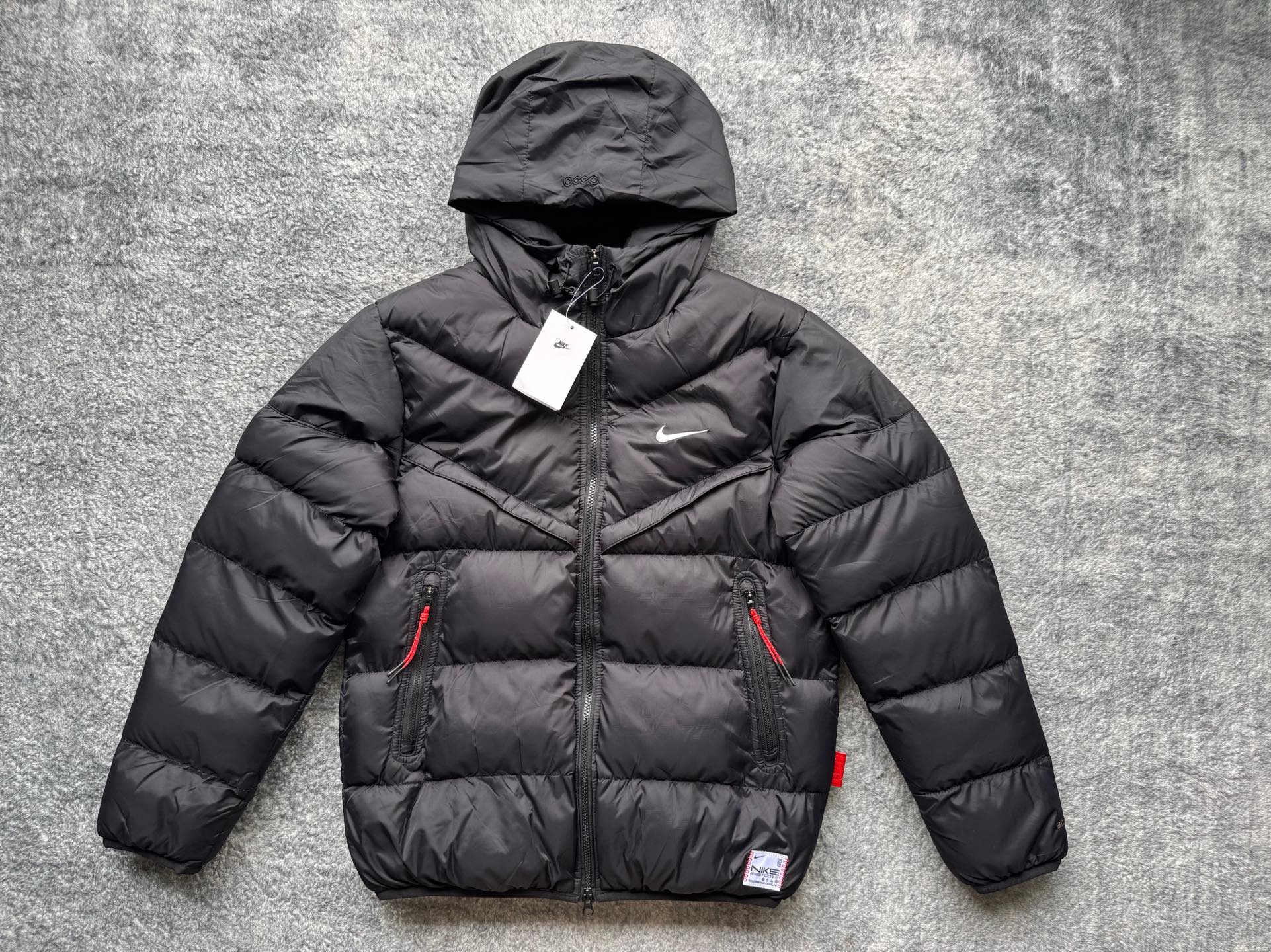 Nike Storm-FIT Windrunner 靈蛇迎新系列 時尚簡約防風保暖連帽棉服