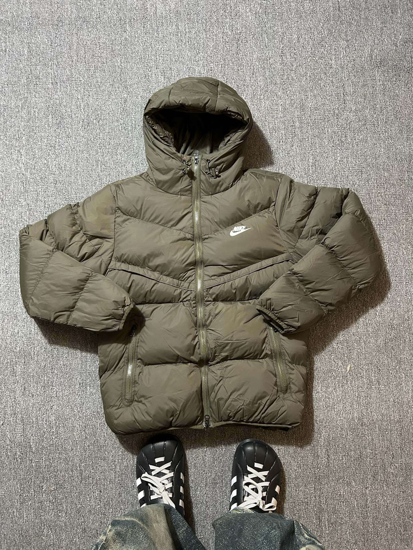  nike純色連帽羽絨棉服