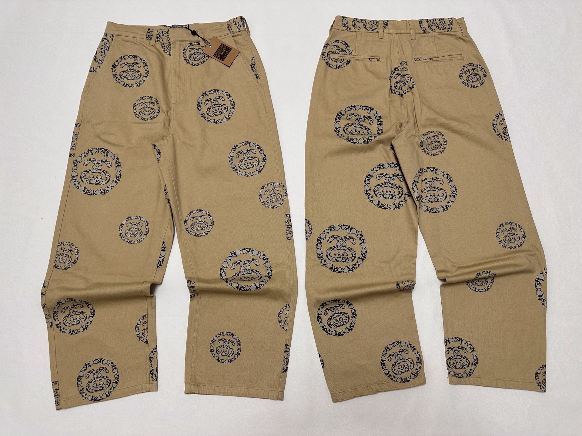  Stussy x Denim Tears 聯名款 SS25 花環圖案百搭寬鬆直筒美式復古牛仔褲 