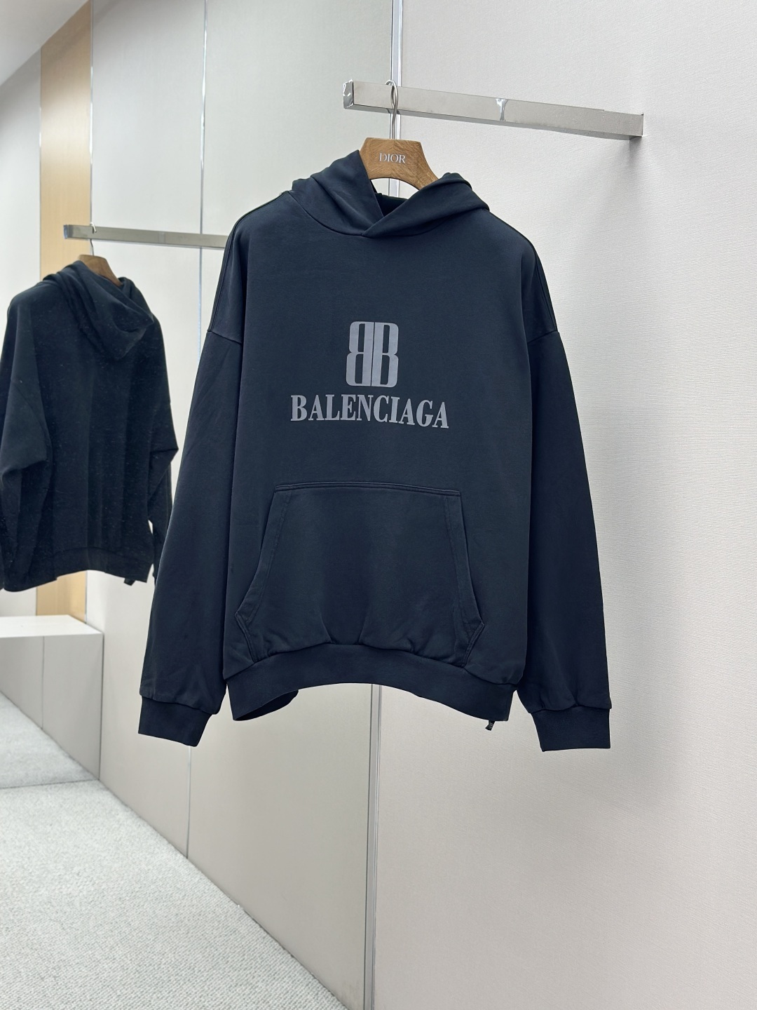Balenciaga nano BB印花衛衣