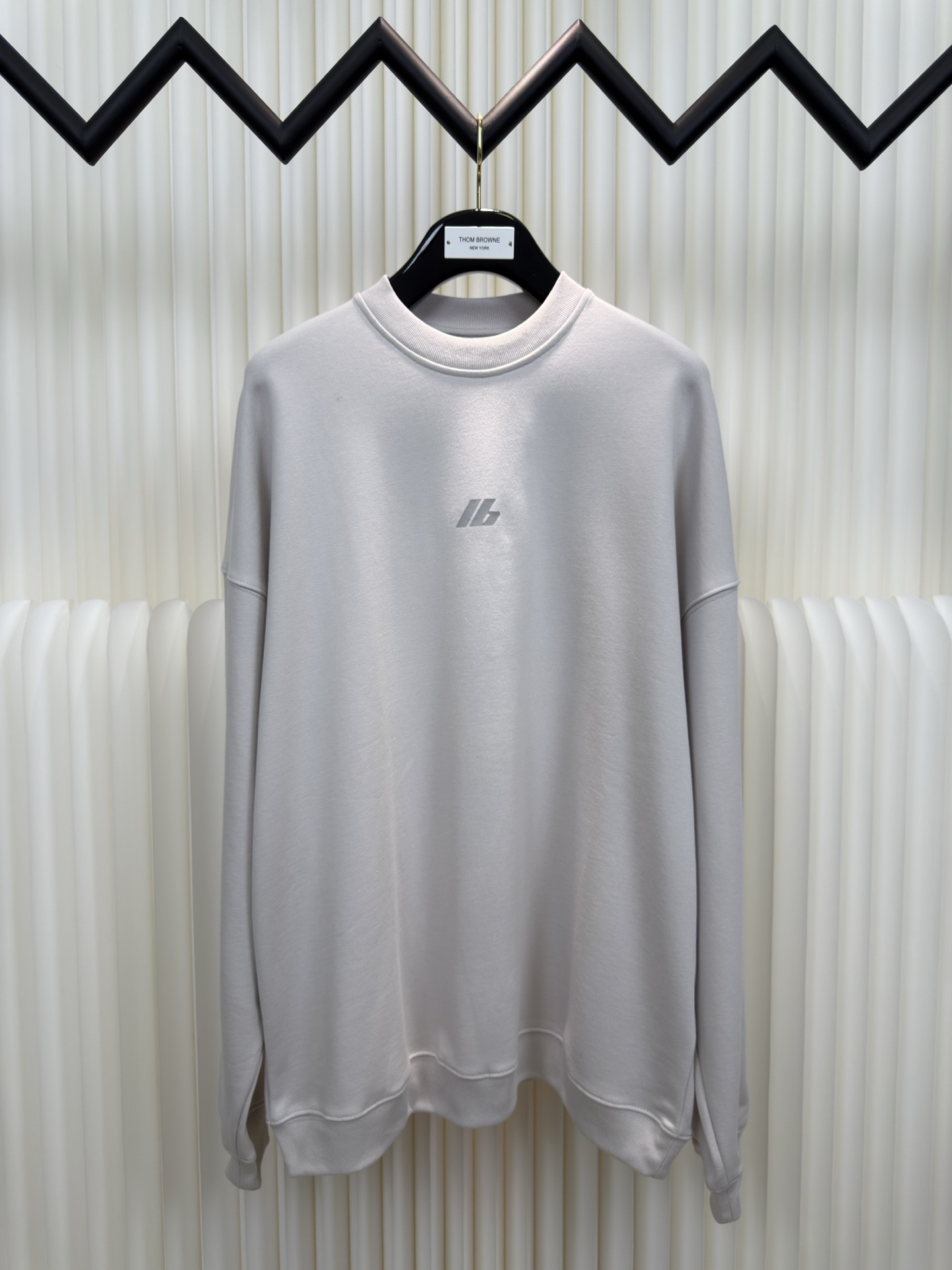 巴黎世家Balenciaga反光字母燙圖圓領衛衣