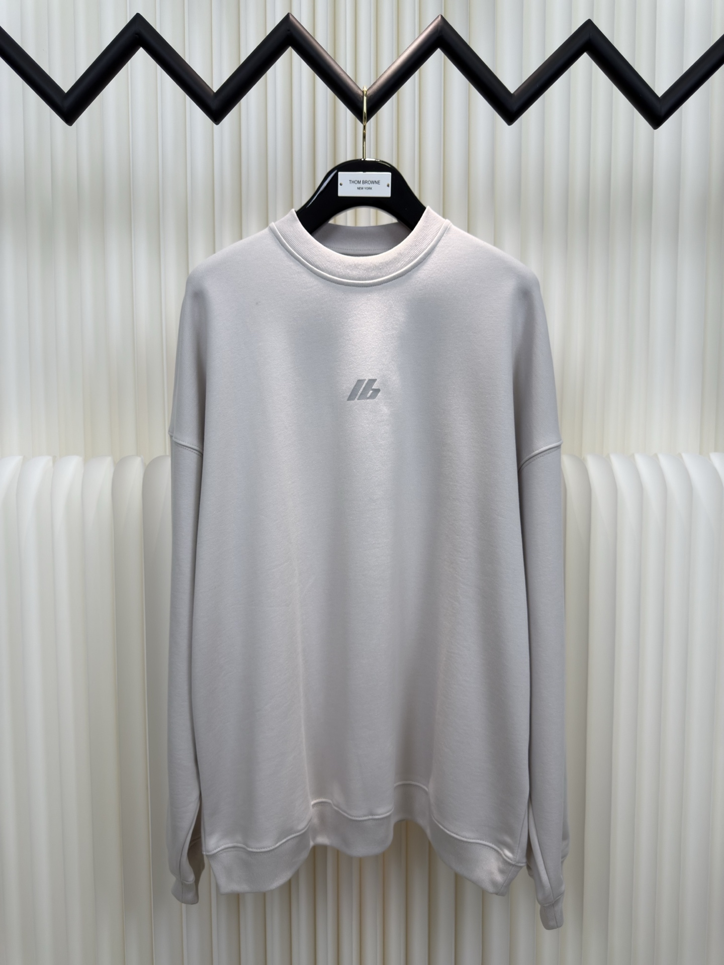 巴黎世家Balenciaga反光字母燙圖圓領衛衣