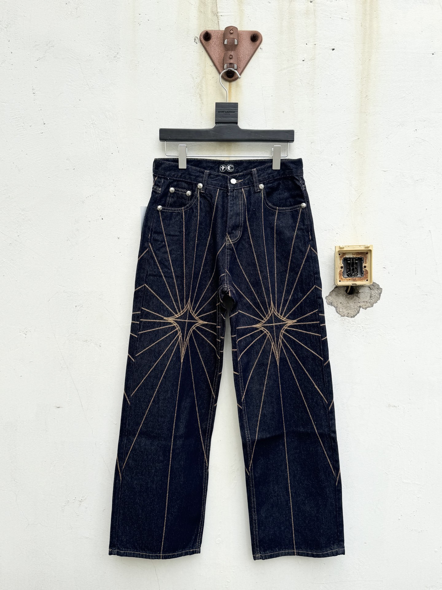 Thug Club24FW朴宰範同款刺繡蜘蛛網🕸️中腰寬鬆牛仔褲