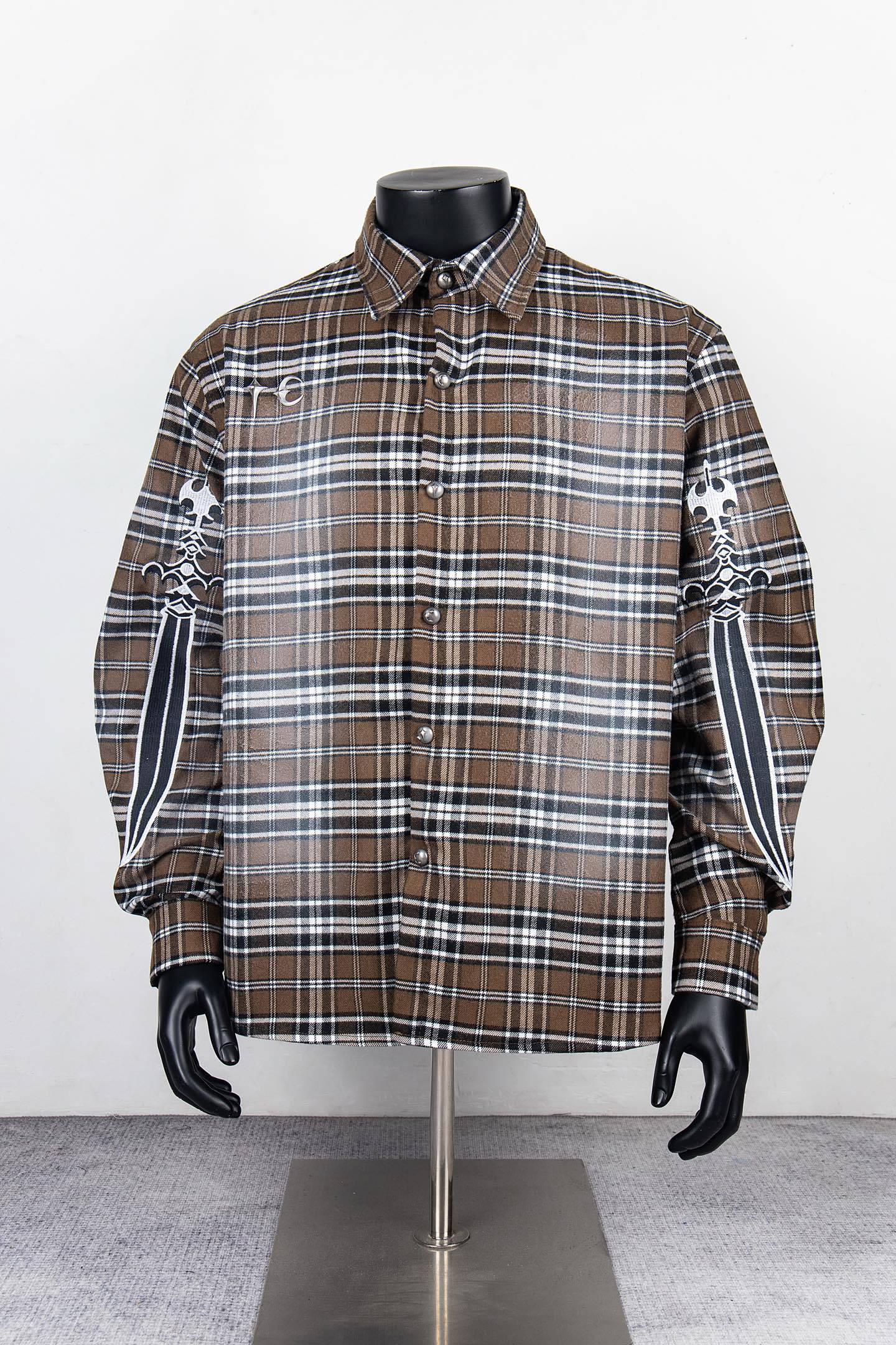 Thug club刺繡寶劍噴繪長袖襯衫