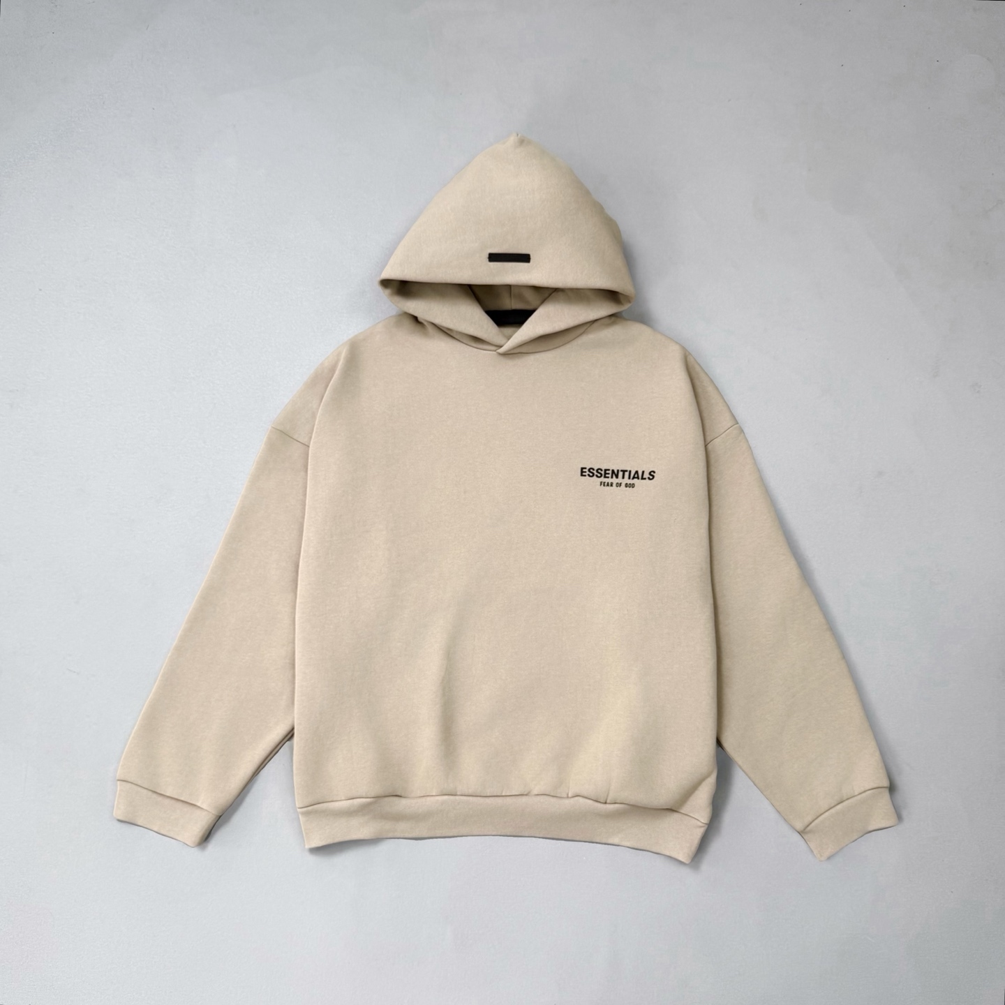 Essen tials 加絨帽t