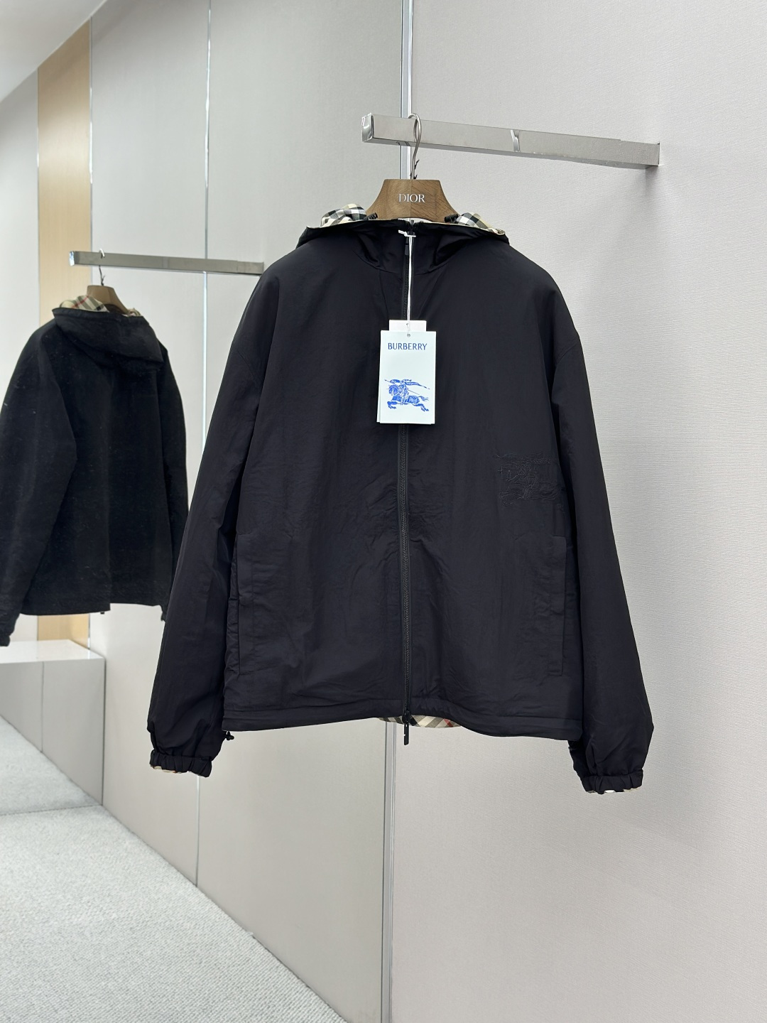 BURBERRY藍色斜格紋飾刺繡雙面穿夾克