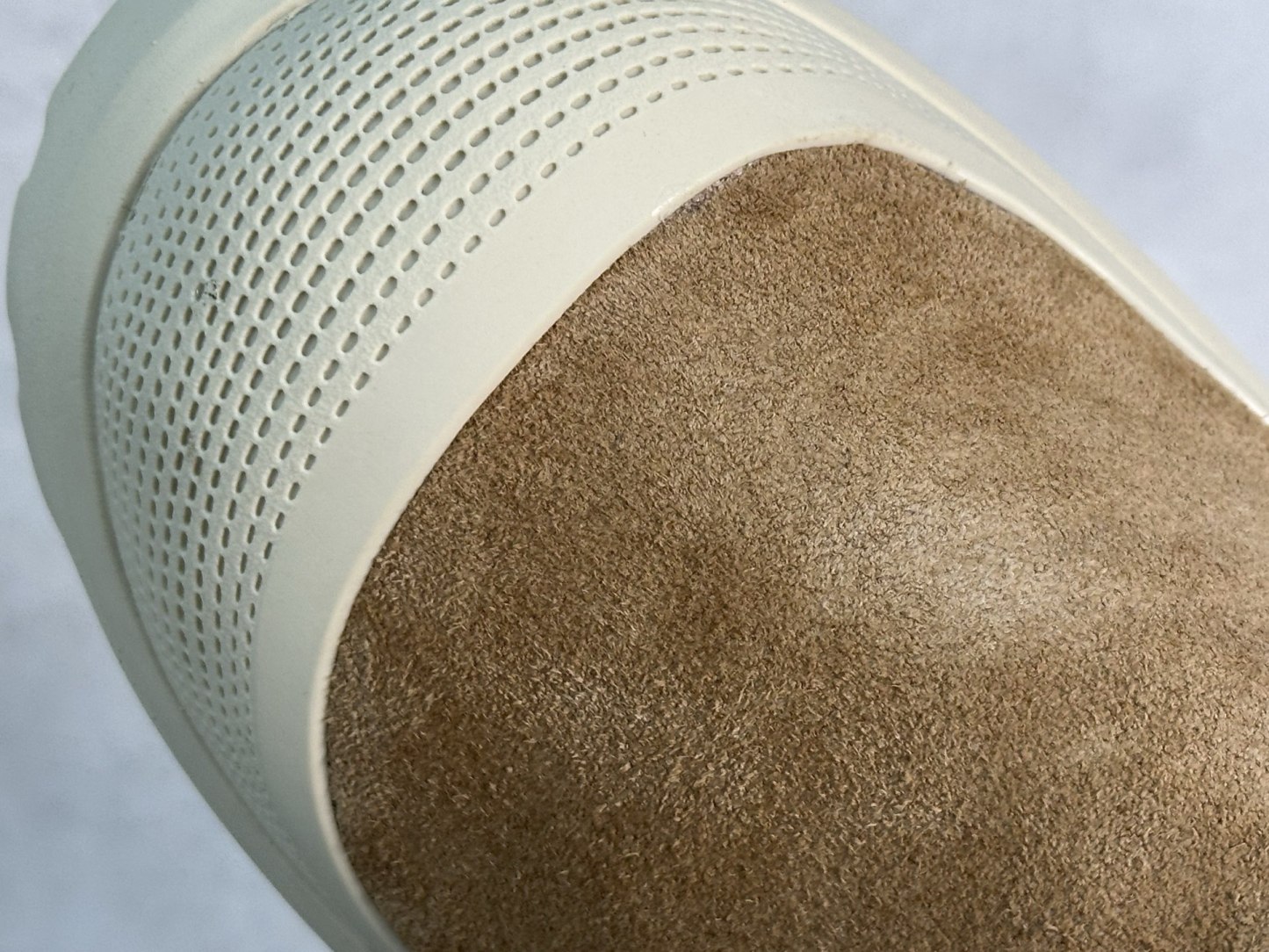  UGG 秋冬羊皮毛一体雪地靴