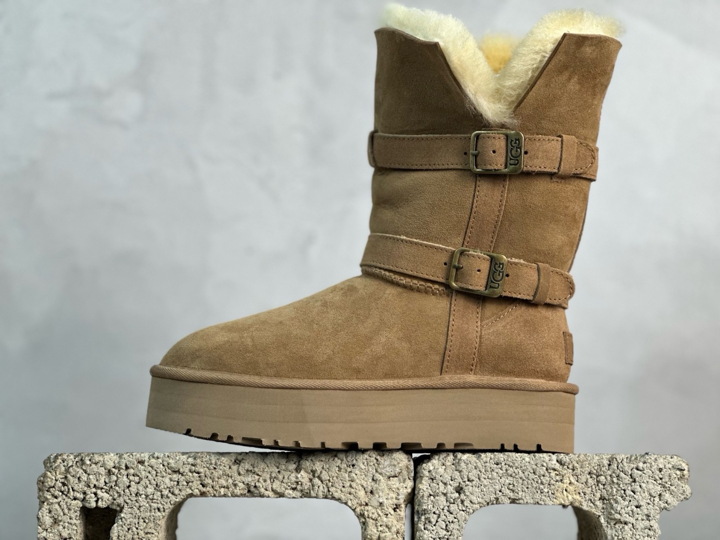  UGG  厚底大骑士  高筒雪地靴 两穿 