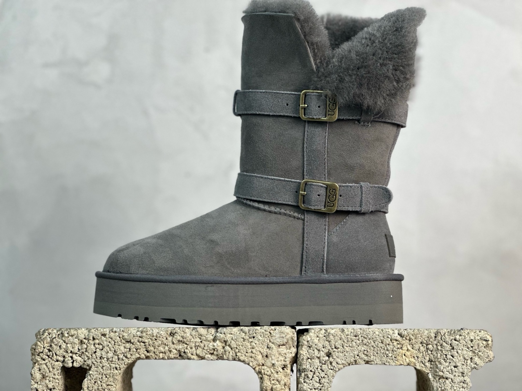  UGG  厚底大骑士  高筒雪地靴 两穿  