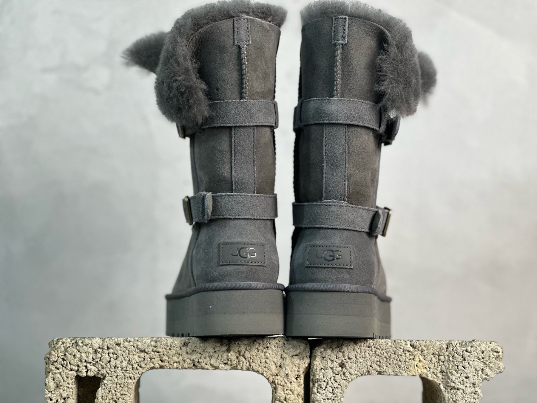  UGG  厚底大骑士  高筒雪地靴 两穿  