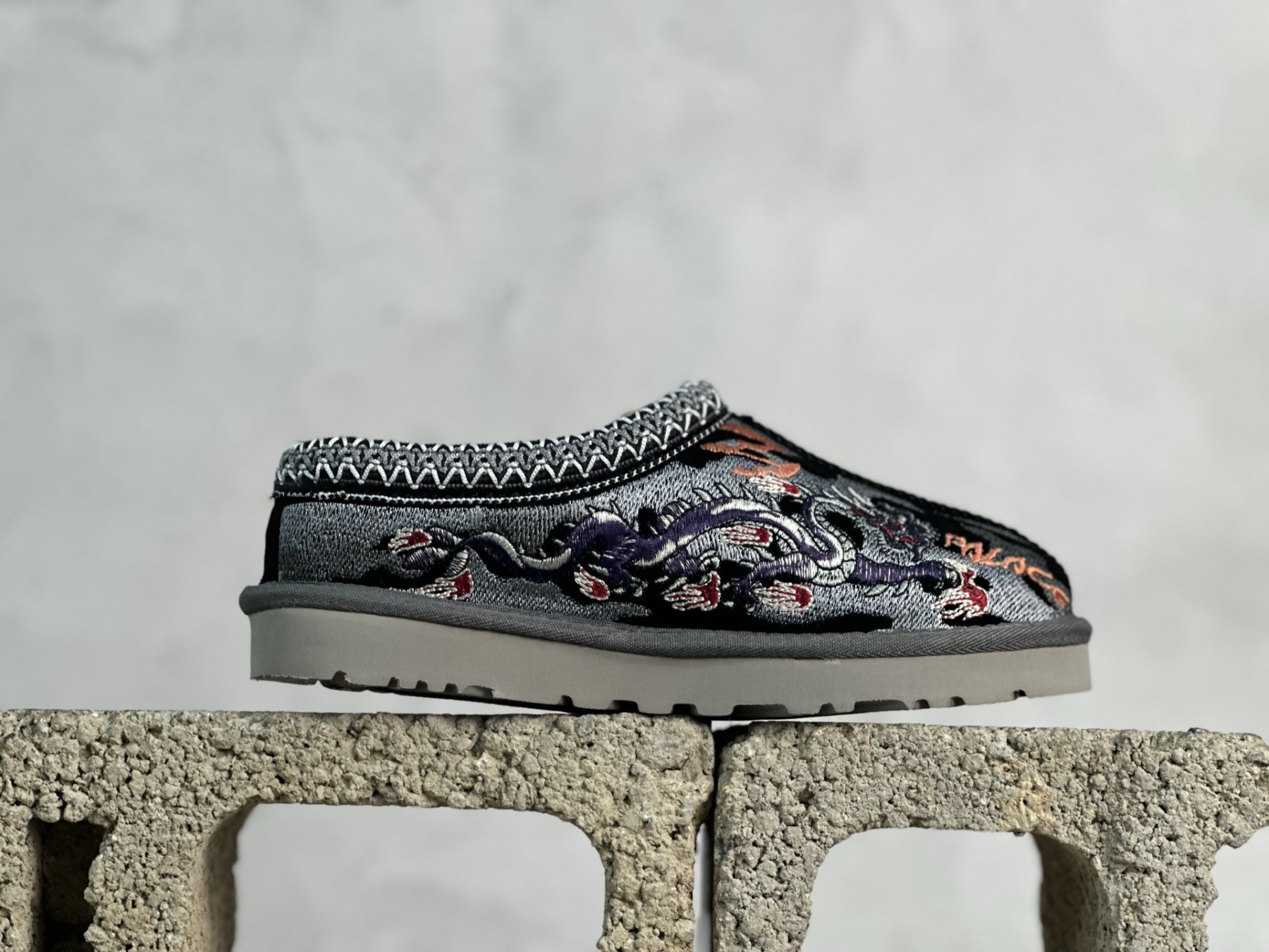 UGG x Palace联名款 虎年限定