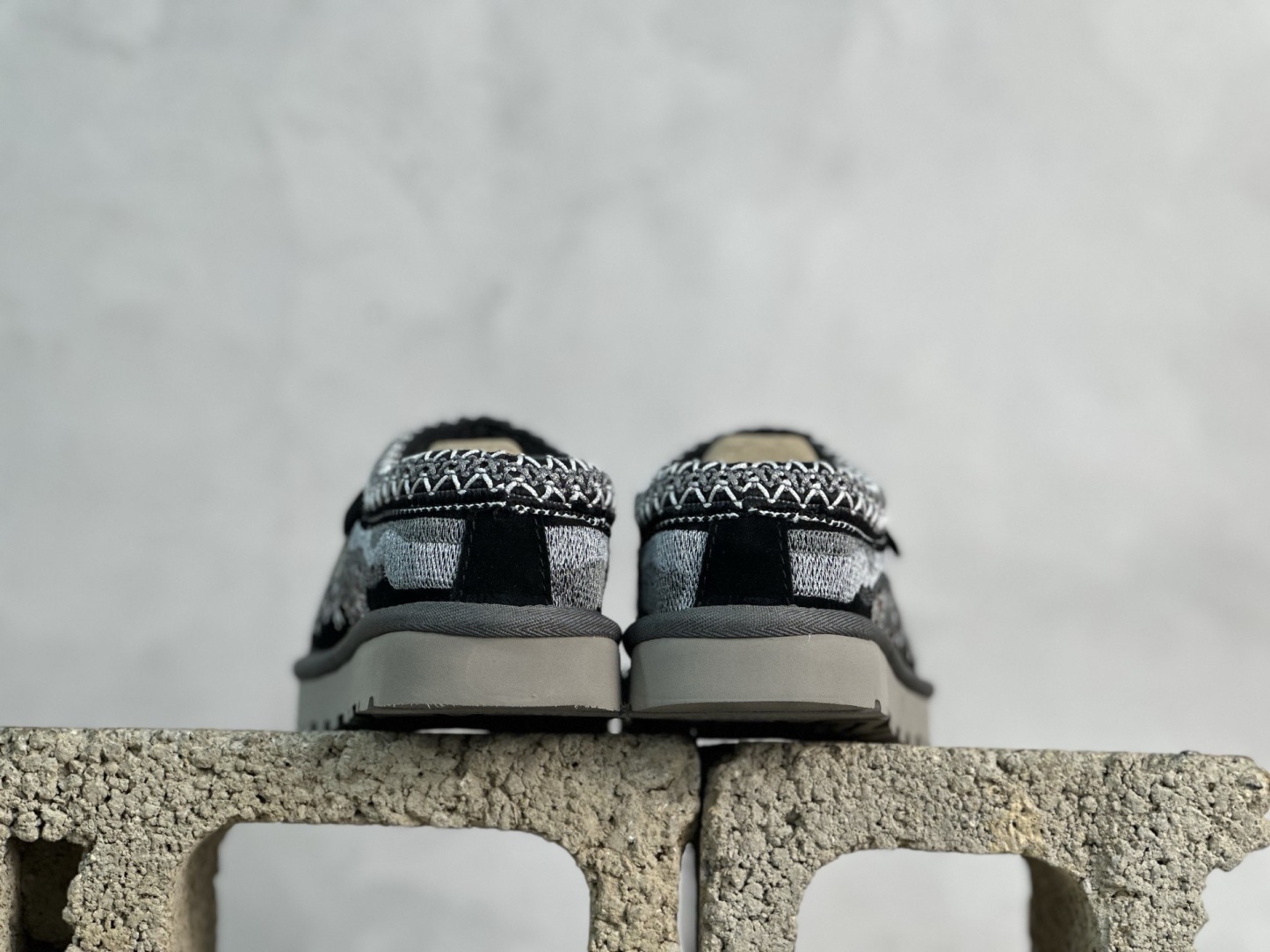 UGG x Palace联名款 虎年限定  