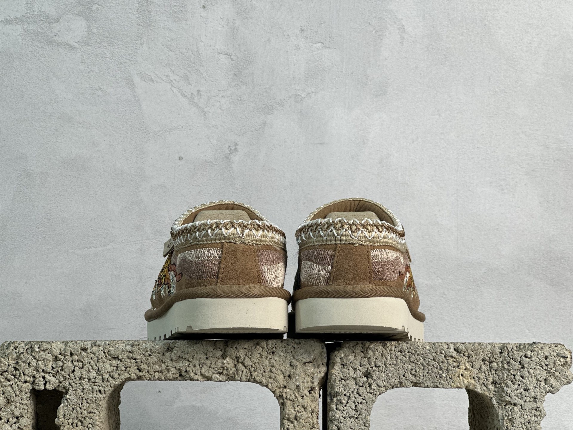 UGG x Palace联名款 虎年限定 