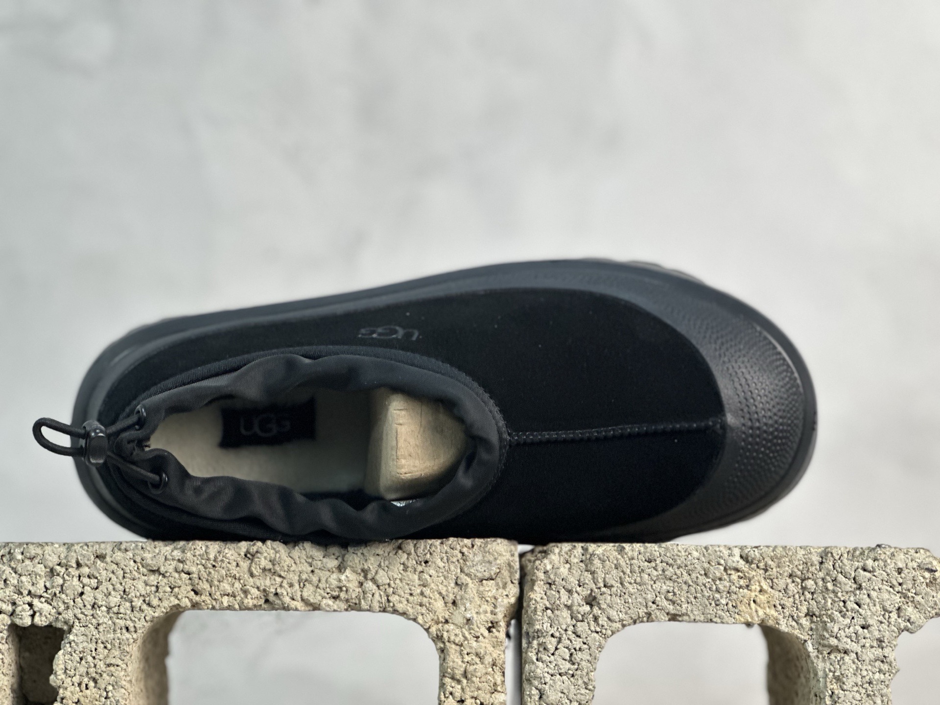 UGG 包头套脚
