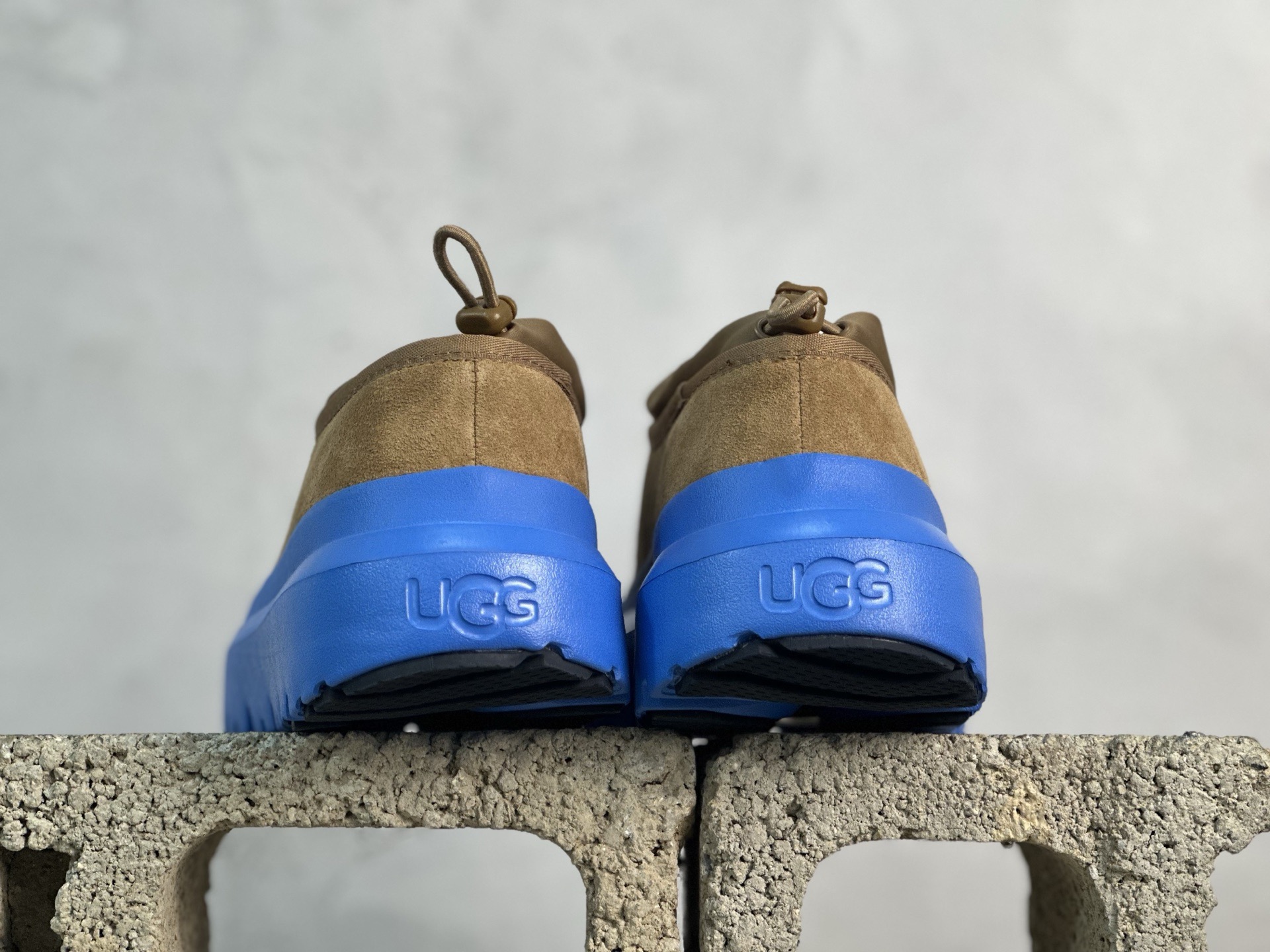 0 UGG 包头套脚 