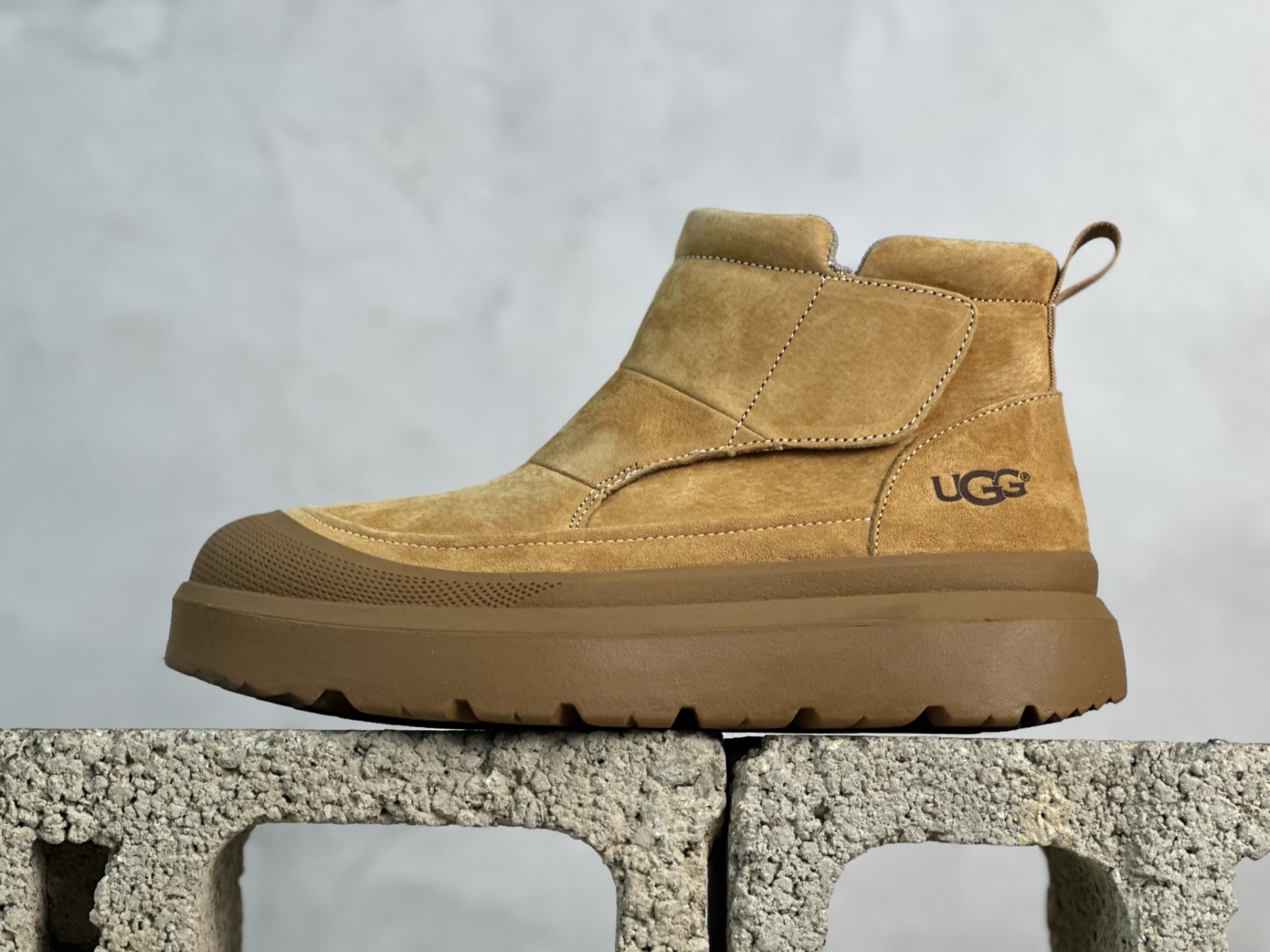  UGG Tasman Weather Hybrid 塔斯曼混合系系列 2