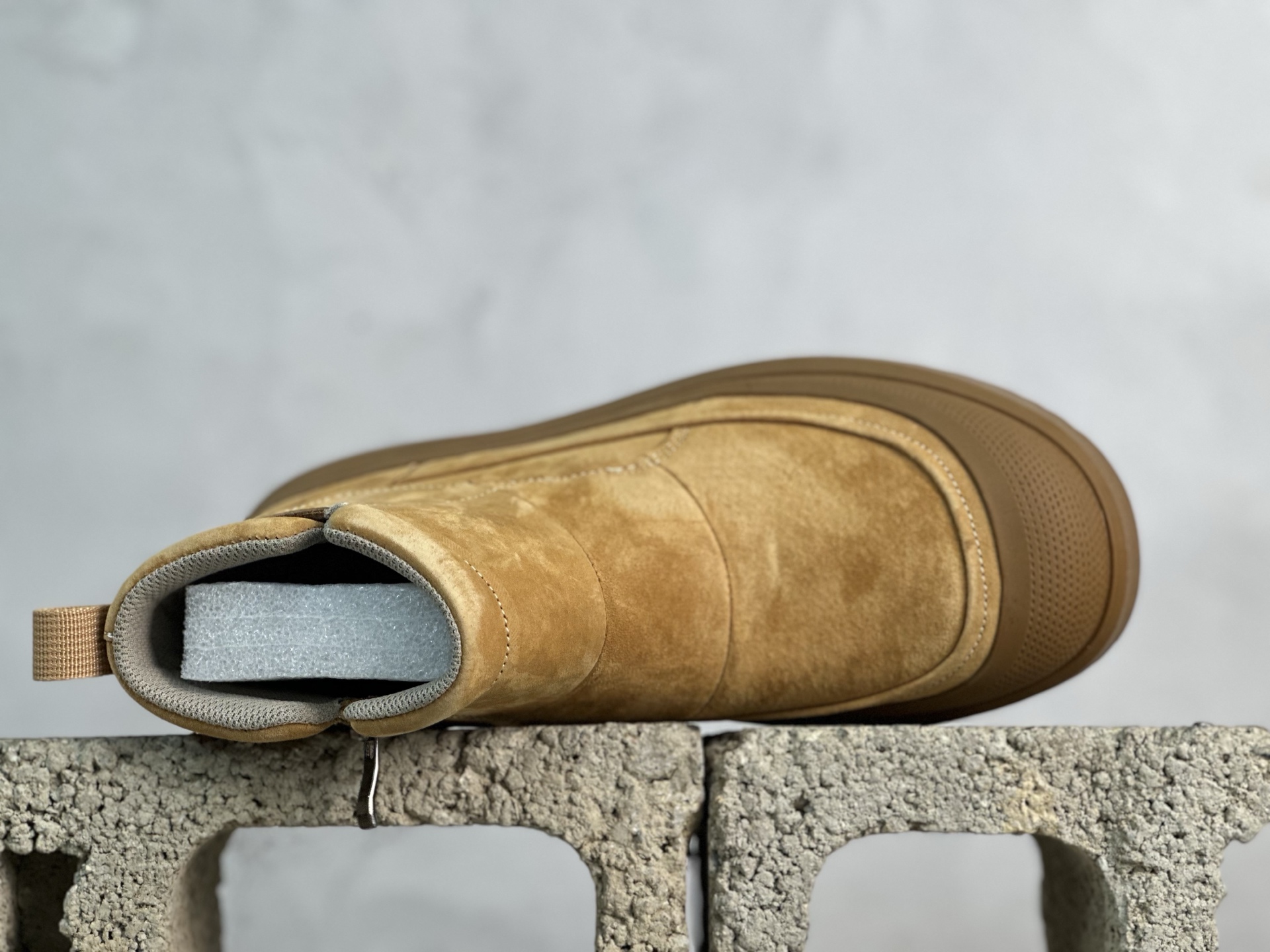  UGG Tasman Weather Hybrid 塔斯曼混合系系列 2