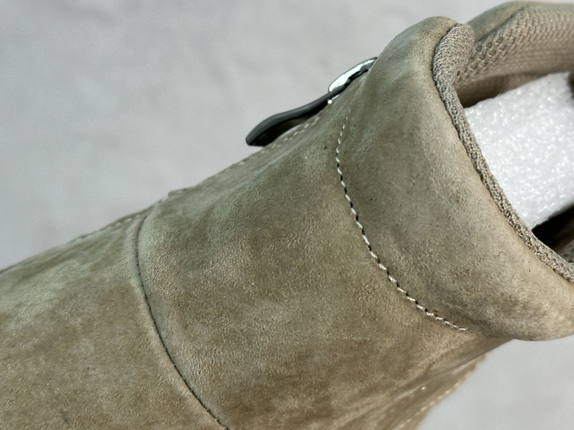  UGG Tasman Weather Hybrid 塔斯曼混合系系列 