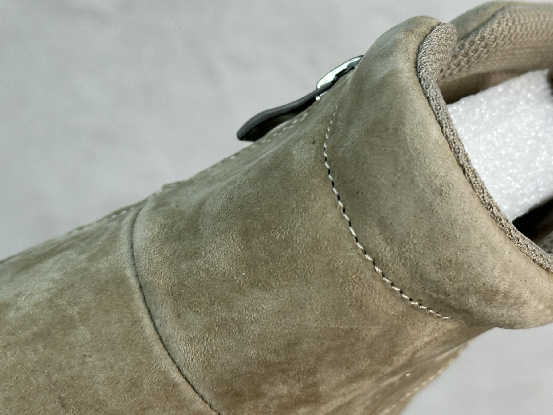  UGG Tasman Weather Hybrid 塔斯曼混合系系列 