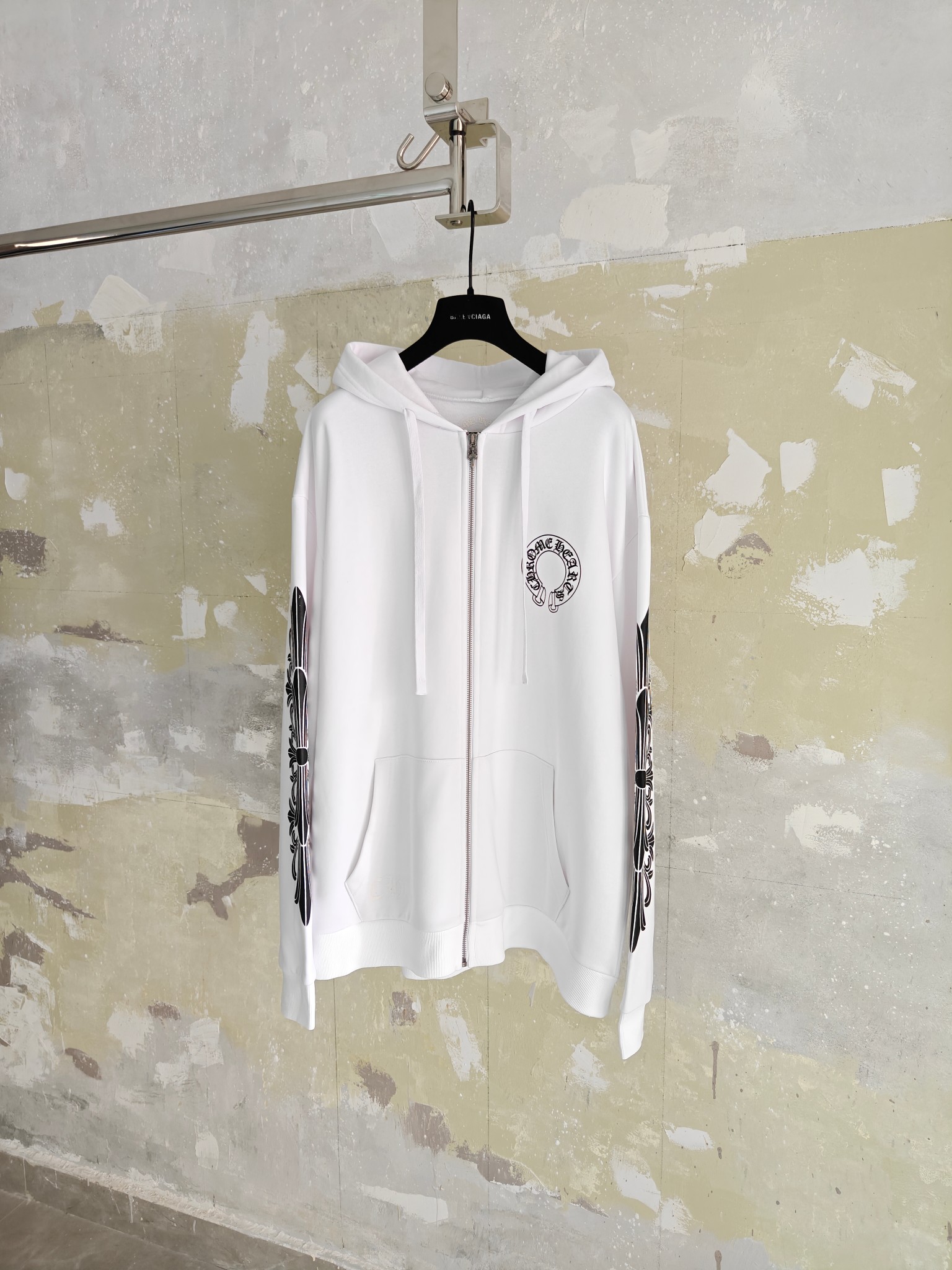 CH/25 馬蹄麒麟拉鍊外套