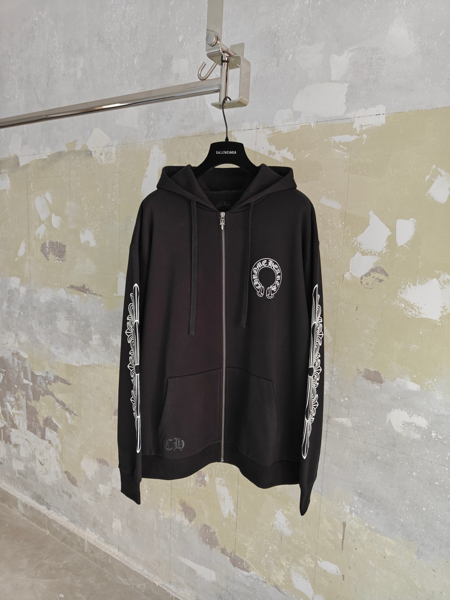 CH/25 馬蹄麒麟拉鍊外套