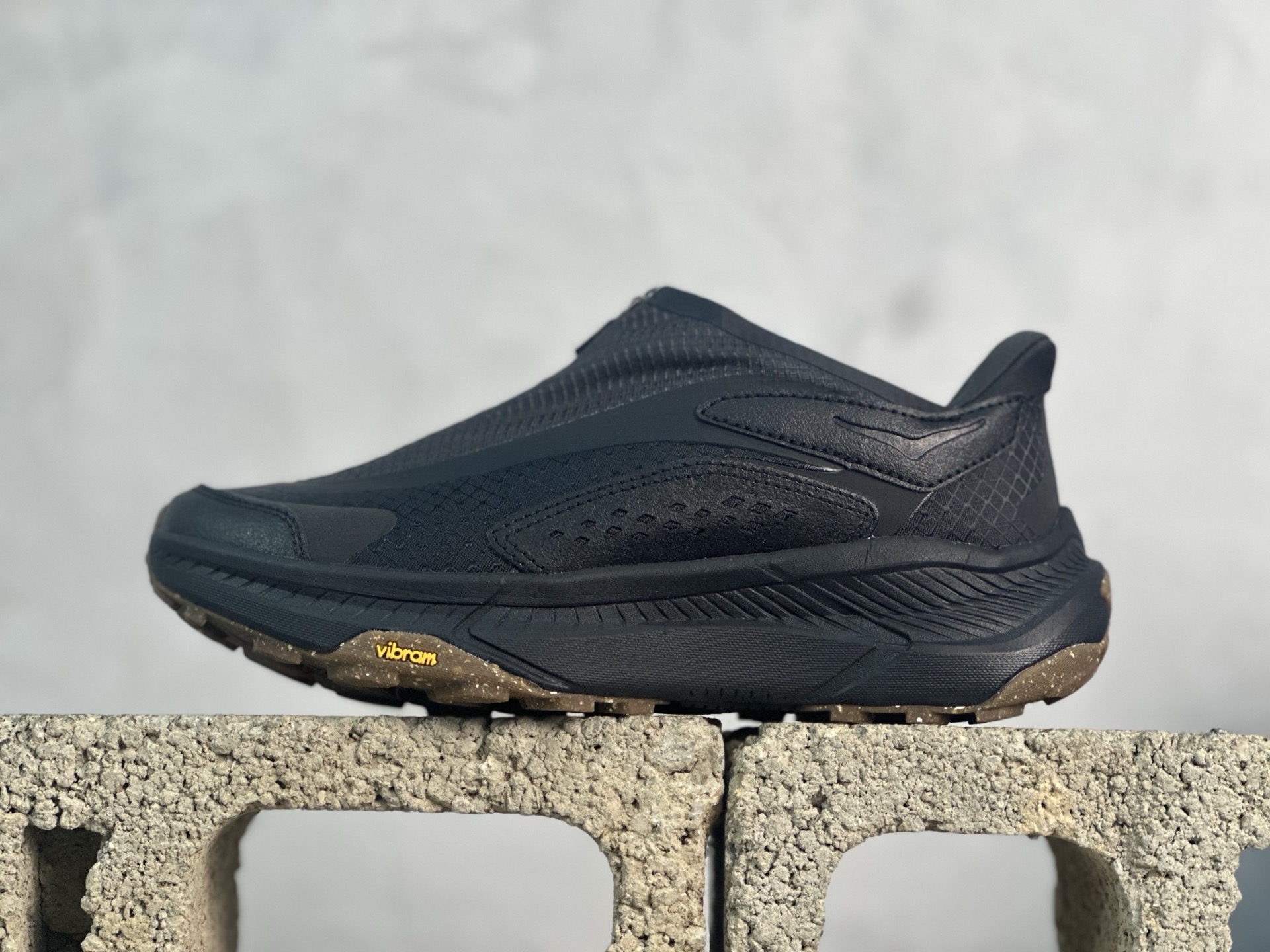  Hoka One One Mafate Speed 2 瑪法特低幫厚底輕量戶外運動鞋
