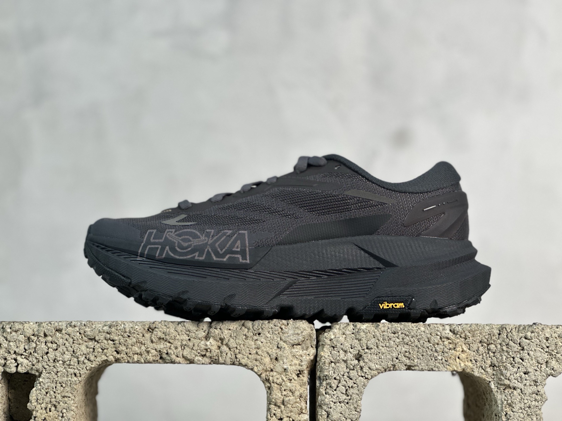 HOKA ONE ONE W MAFATE X 舒適百搭防滑耐磨低幫生活休閒鞋