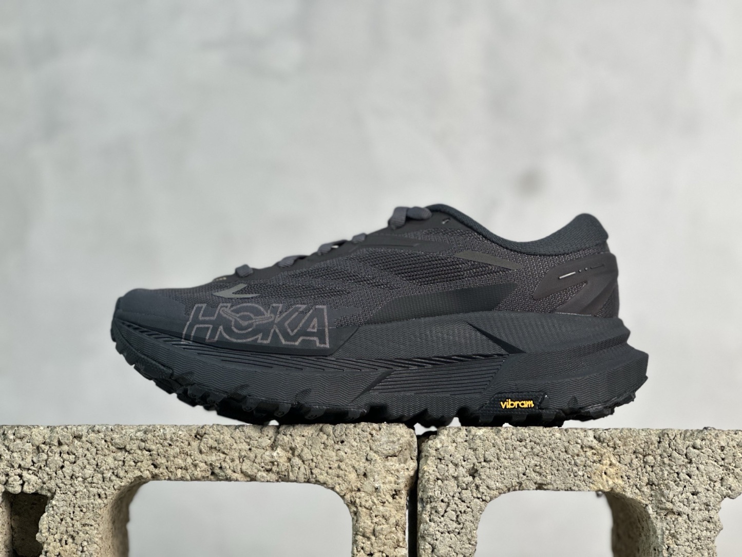 HOKA ONE ONE W MAFATE X 舒適百搭防滑耐磨低幫生活休閒鞋